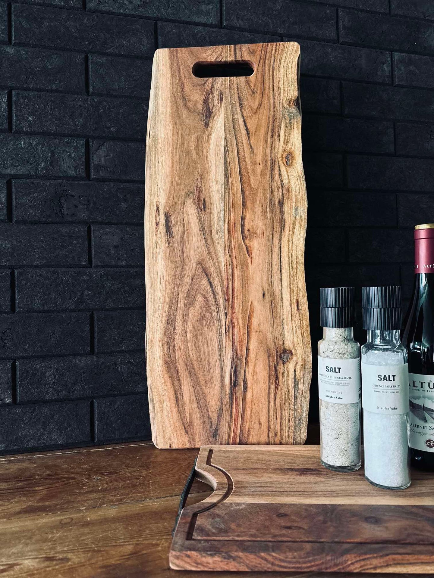 Skärbräda i oljad akaciaträ