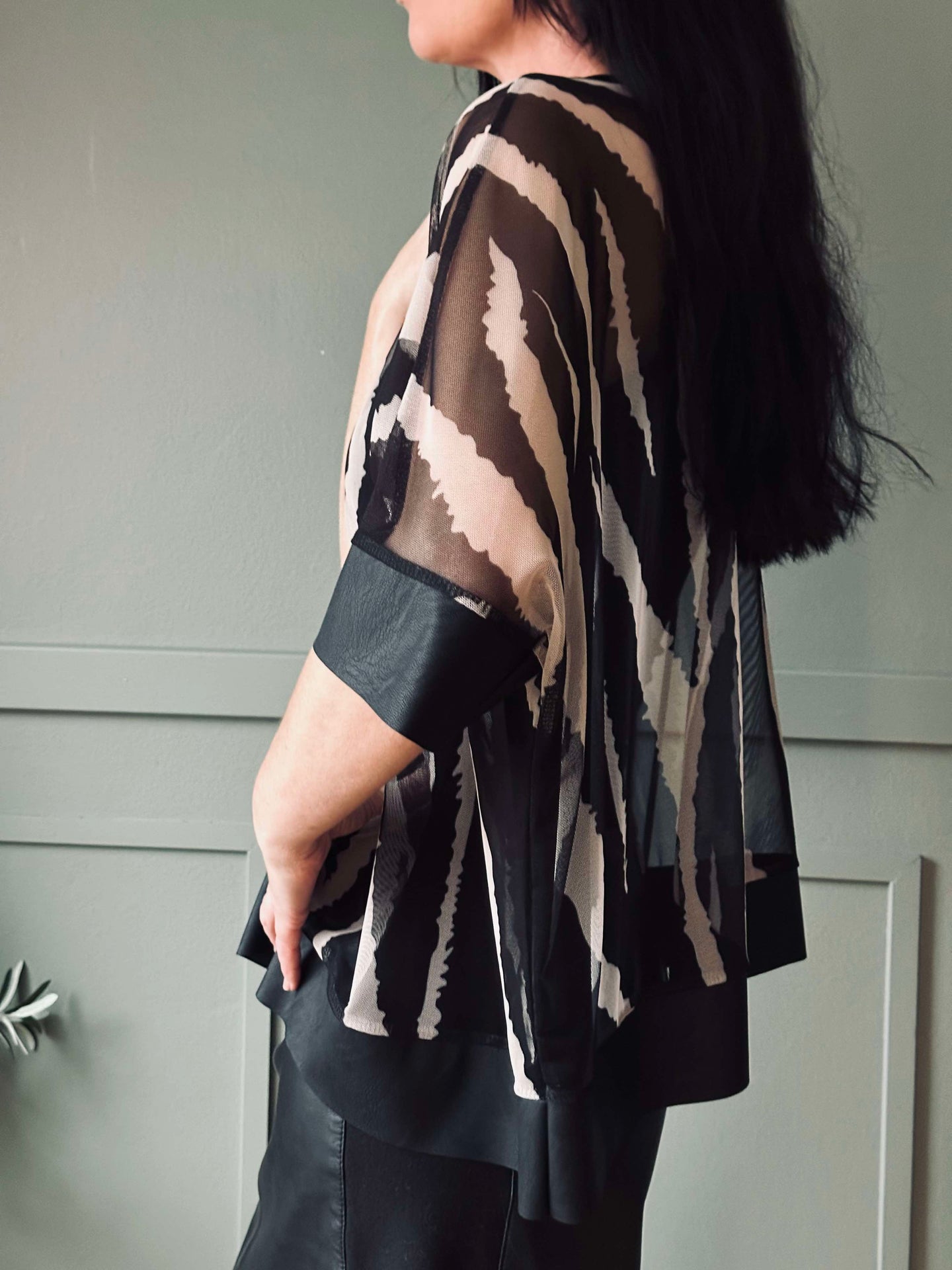 Blus Kendal Zebra