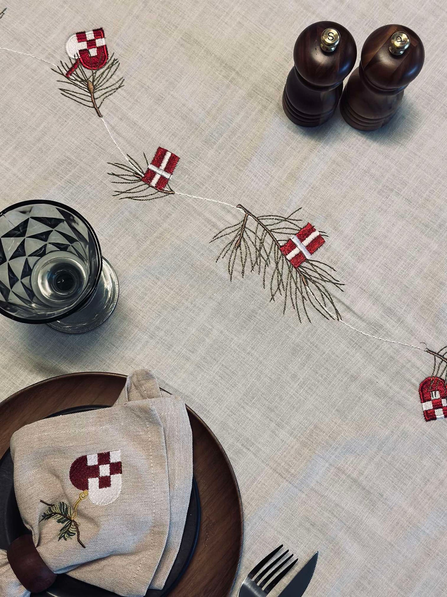 Julduk - Dansk Jul 240x140