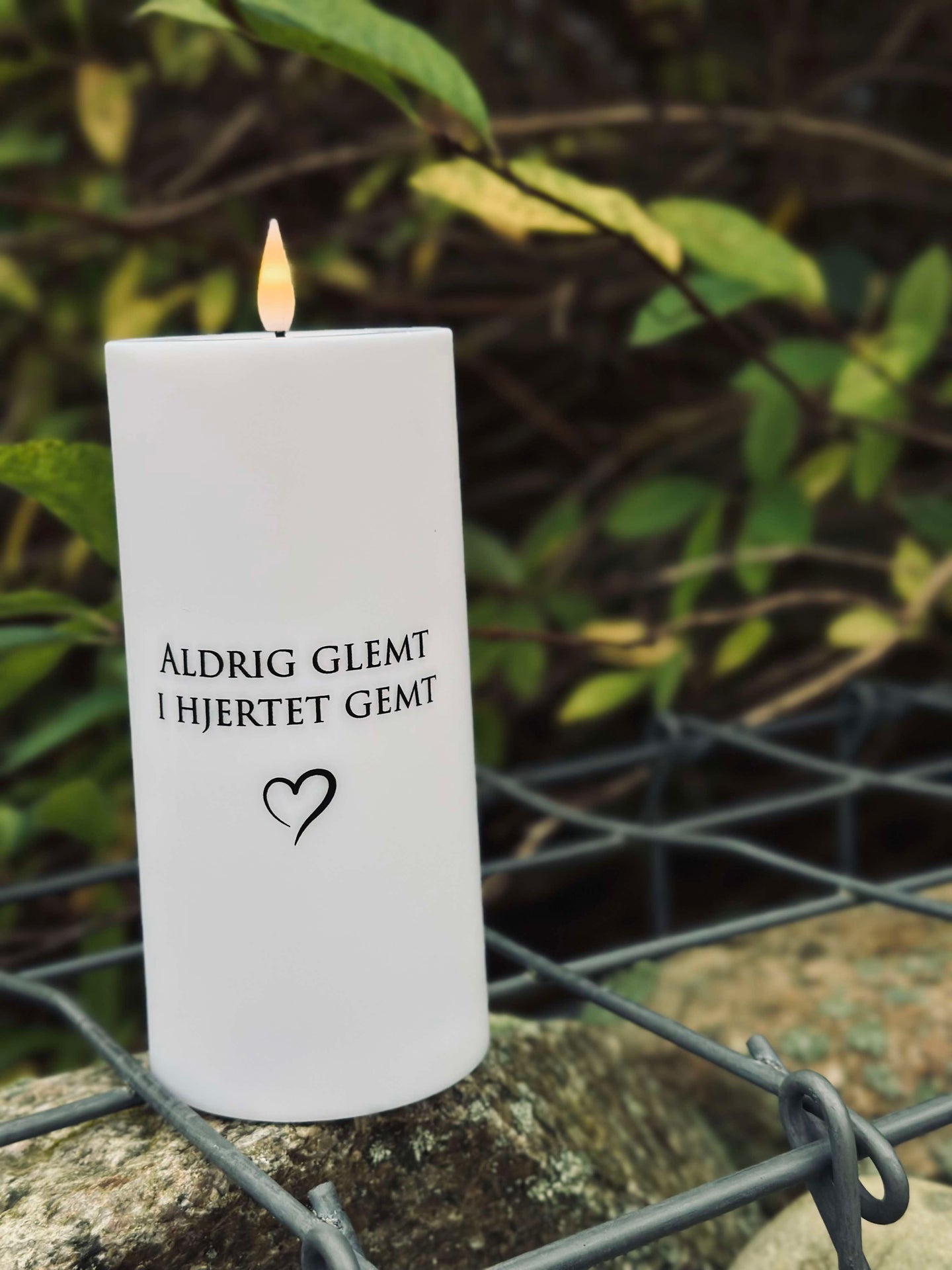 LED Gravlykta - Aldrig glömd