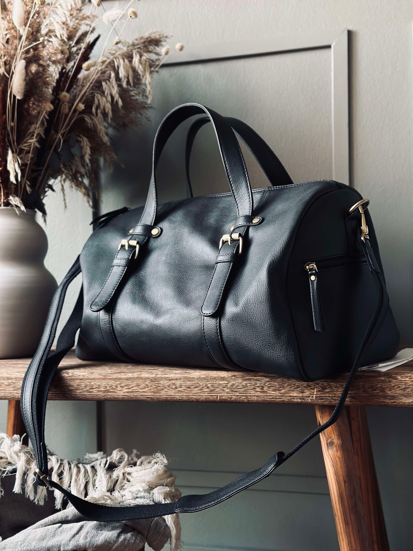 Träningsväska SVART läder