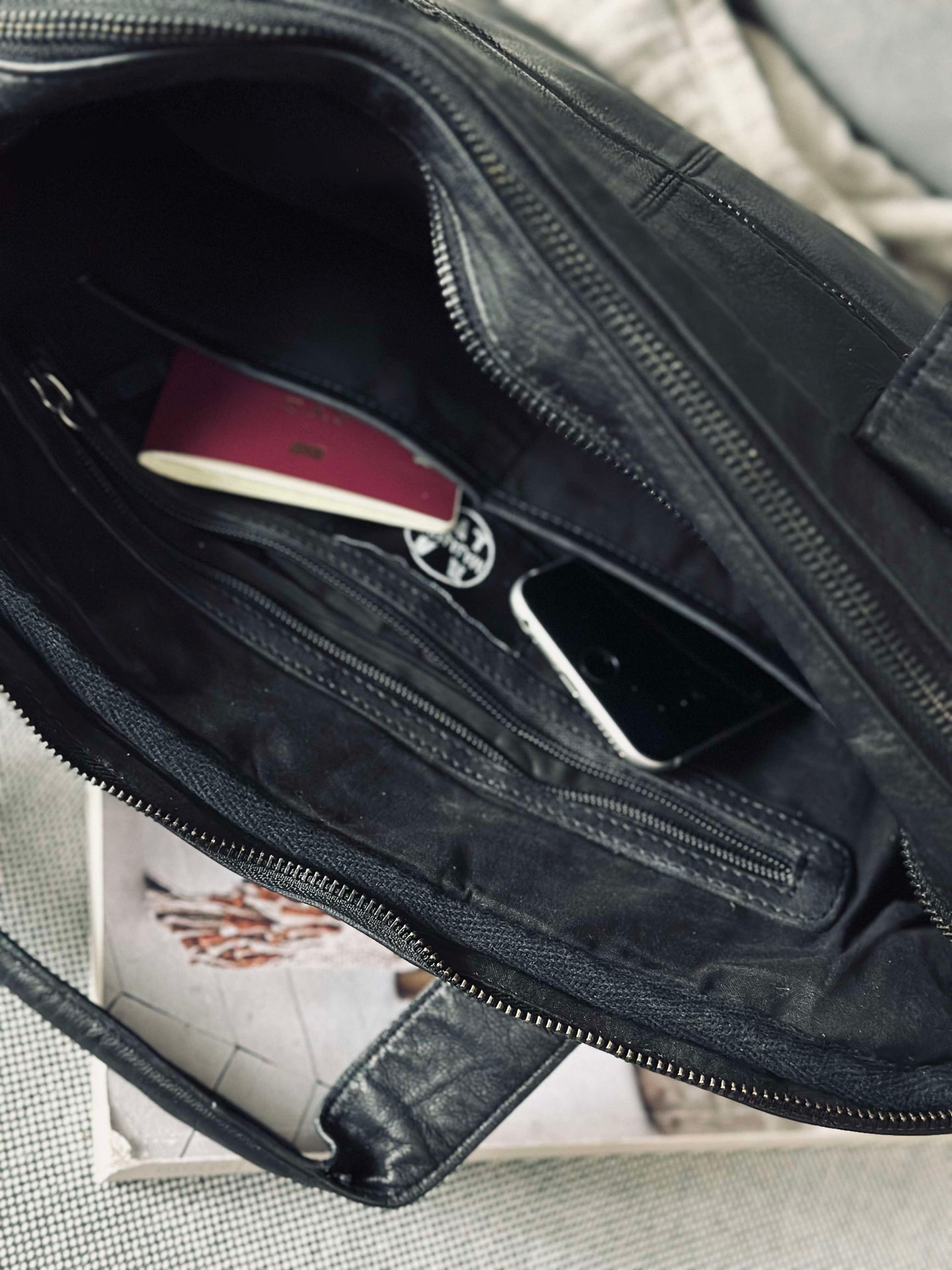 Arbetsväska - Black Cow leather