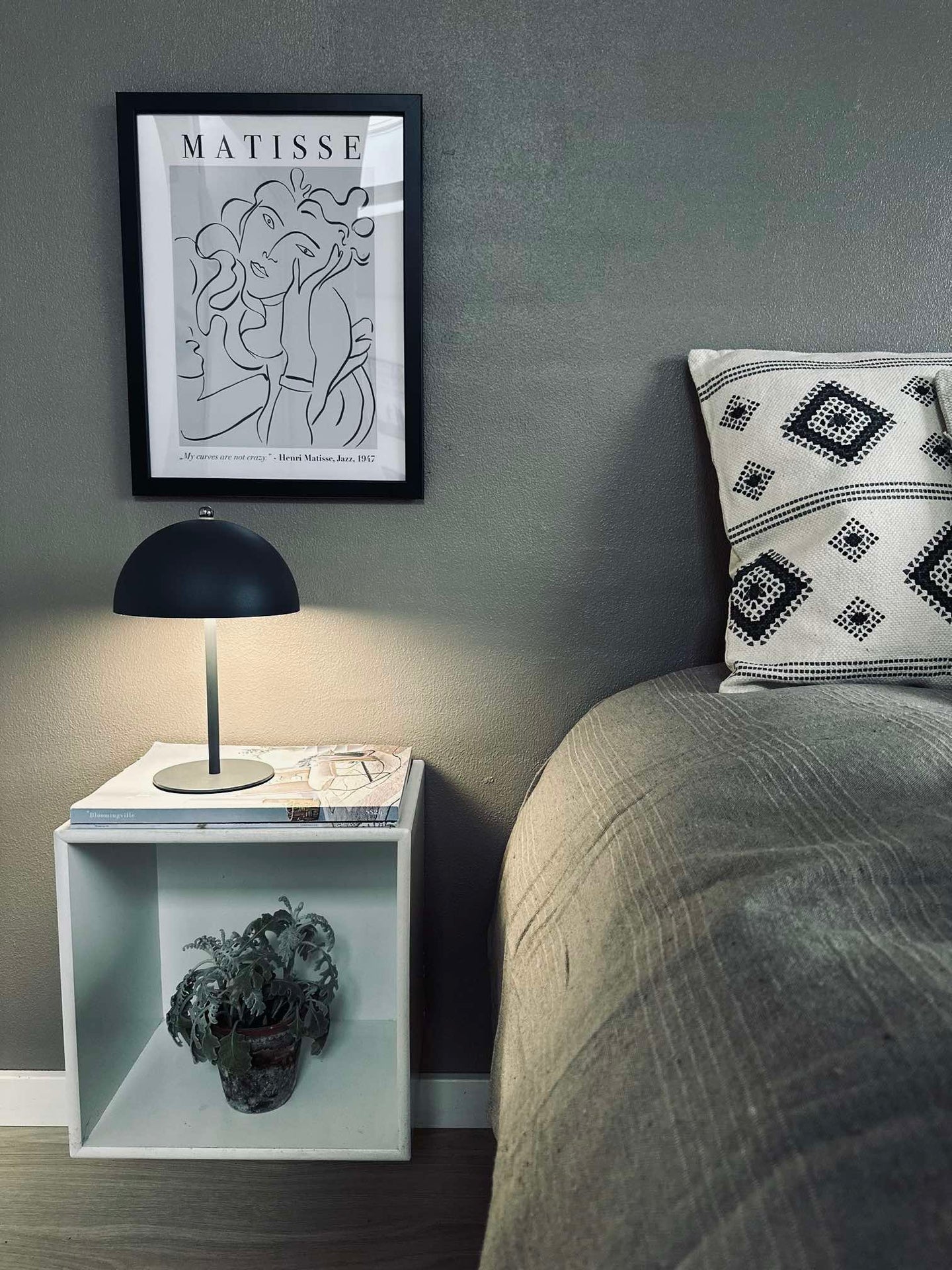 LED touch bordslampa, beige och grå