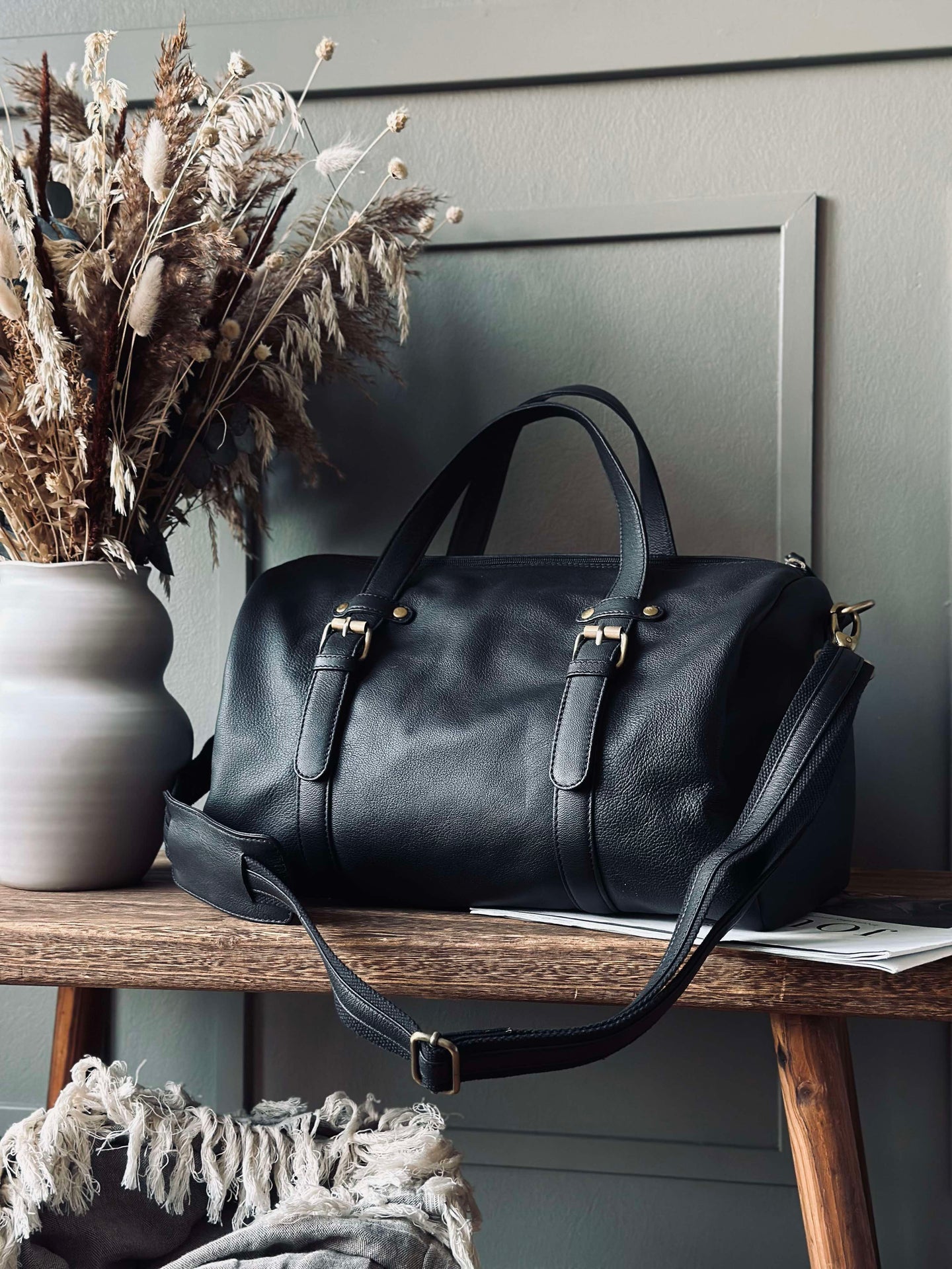 Träningsväska SVART läder