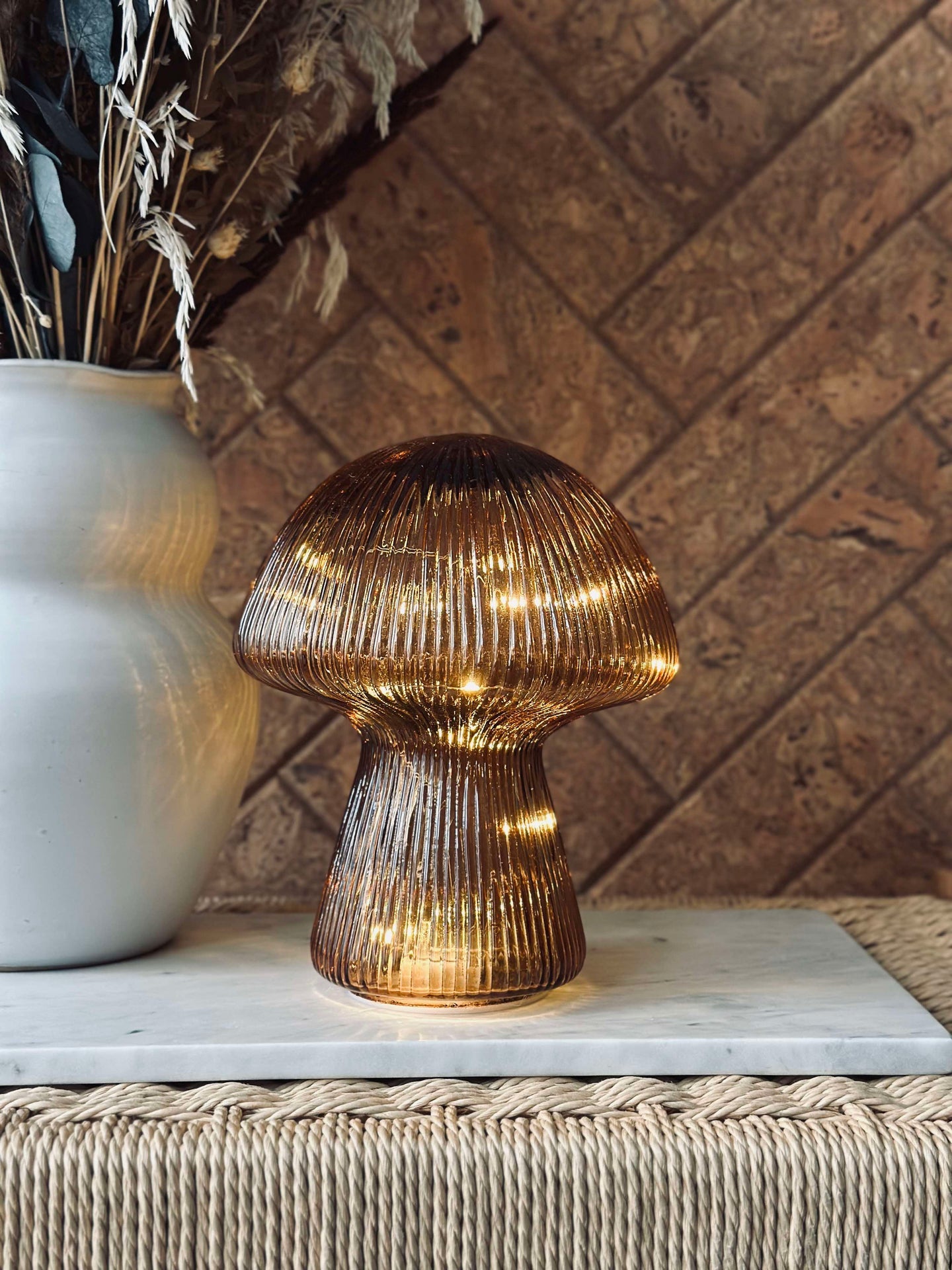 Mushroom med räfflor 15 cm - Gyllene