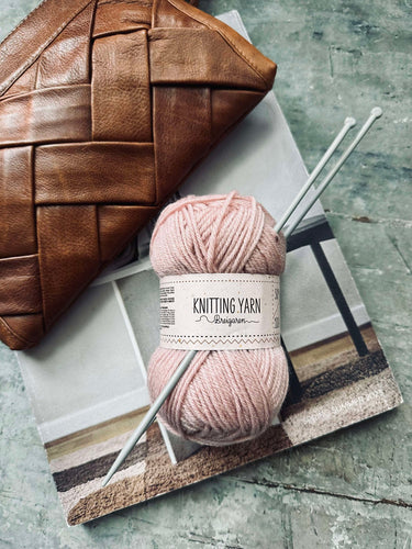 Polyestergarn 50 gram - Rosa