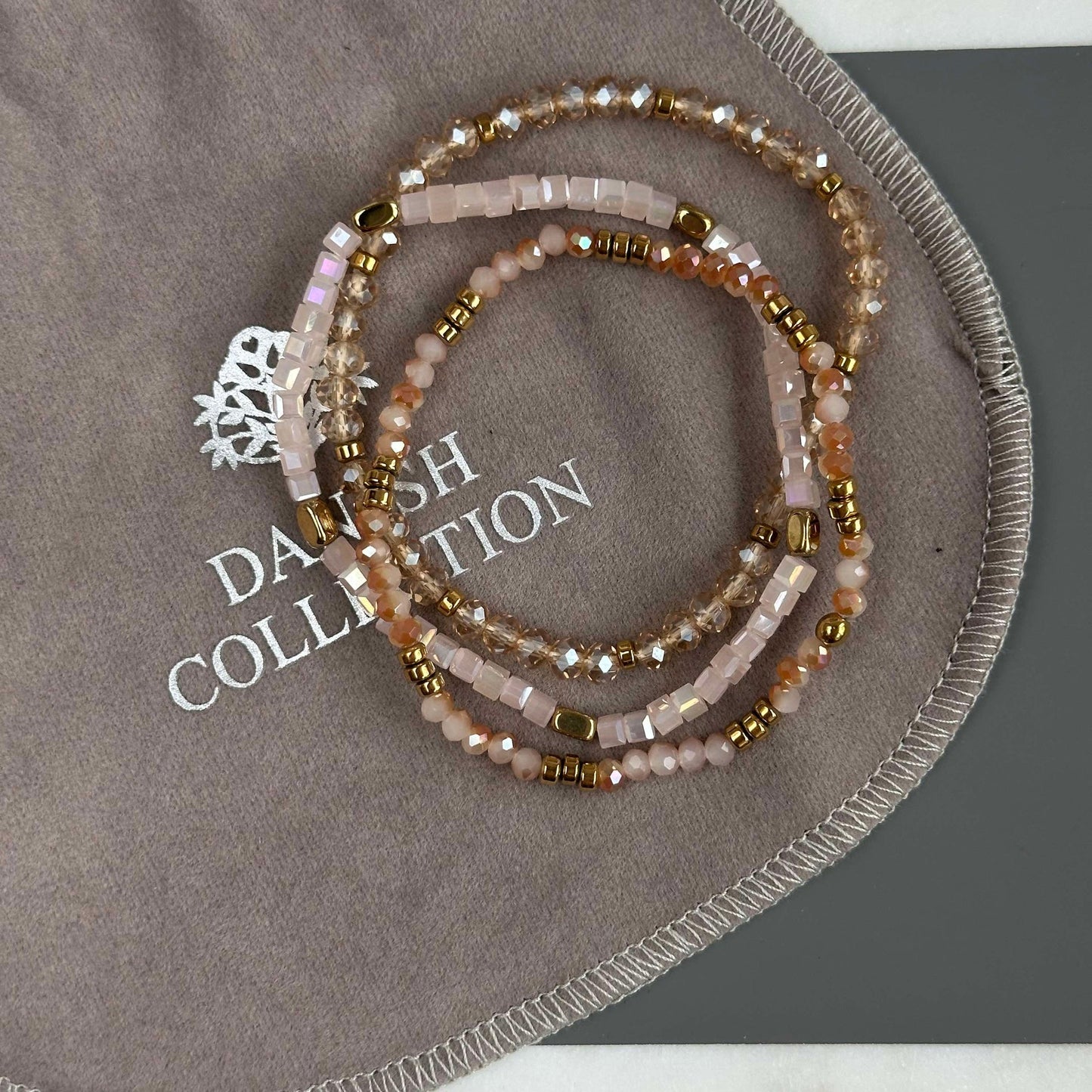 Merle Naturlig Armband - Set med 3 st