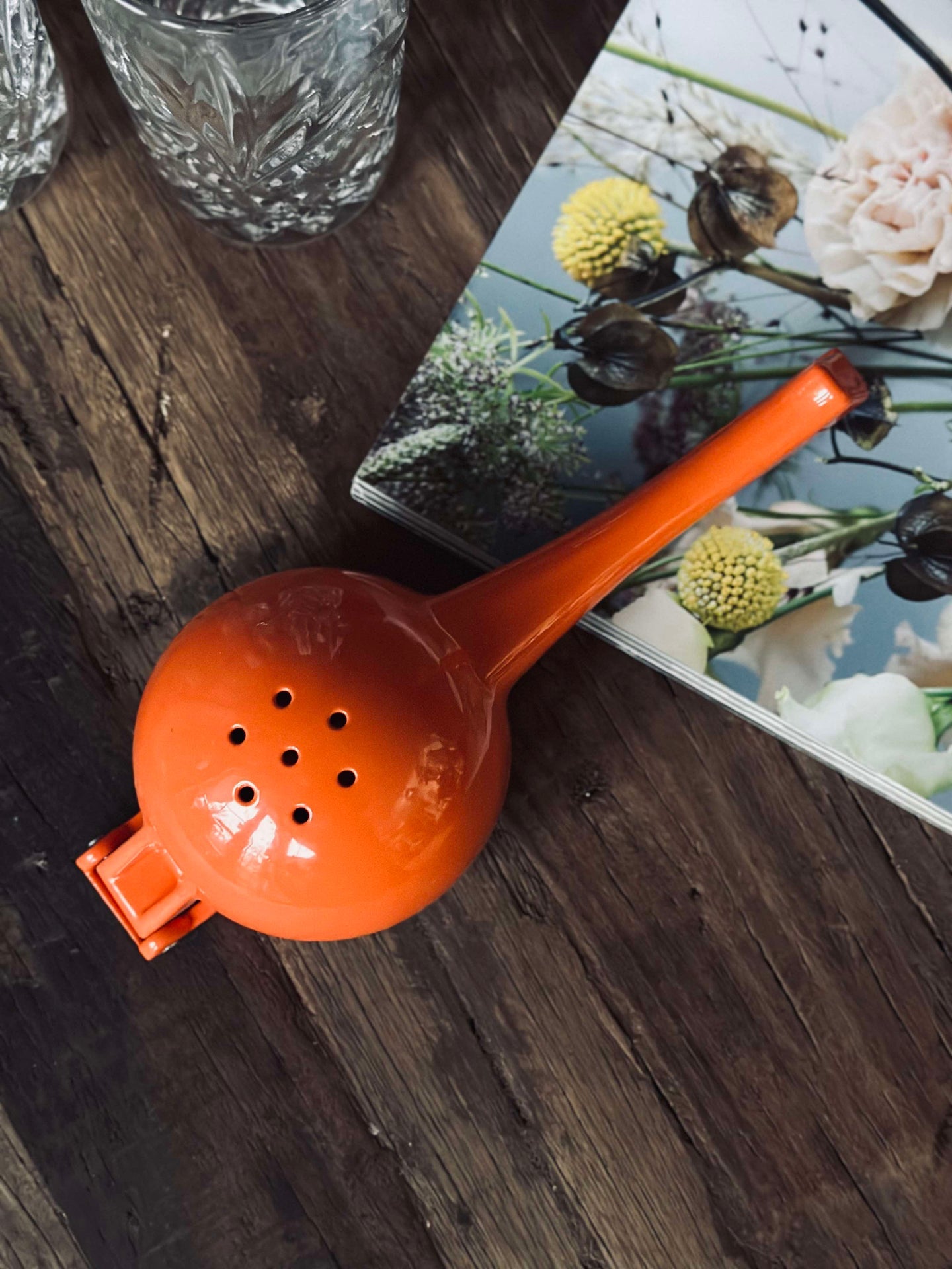 Apelsinpress i aluminium