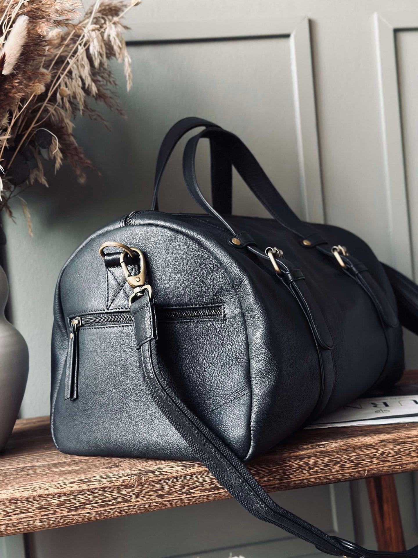 Träningsväska SVART läder