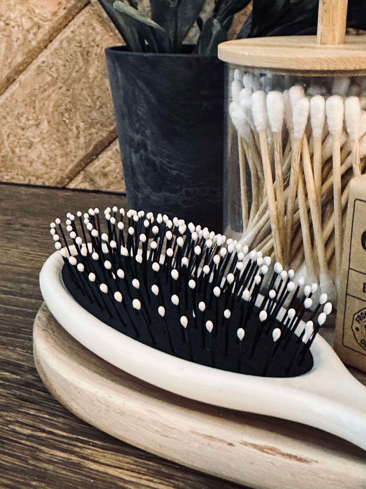 Hårborste Alma Off white