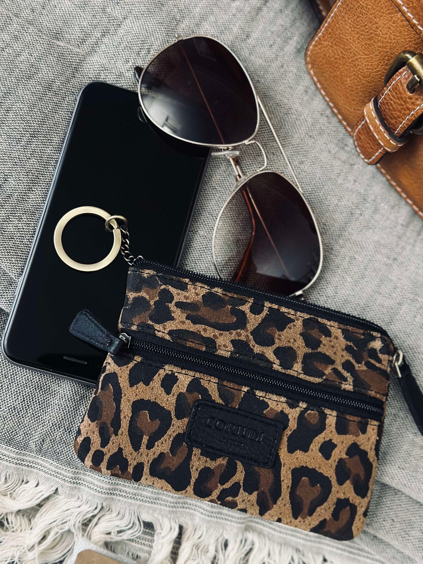 Plånbok mörk Leopard mocka