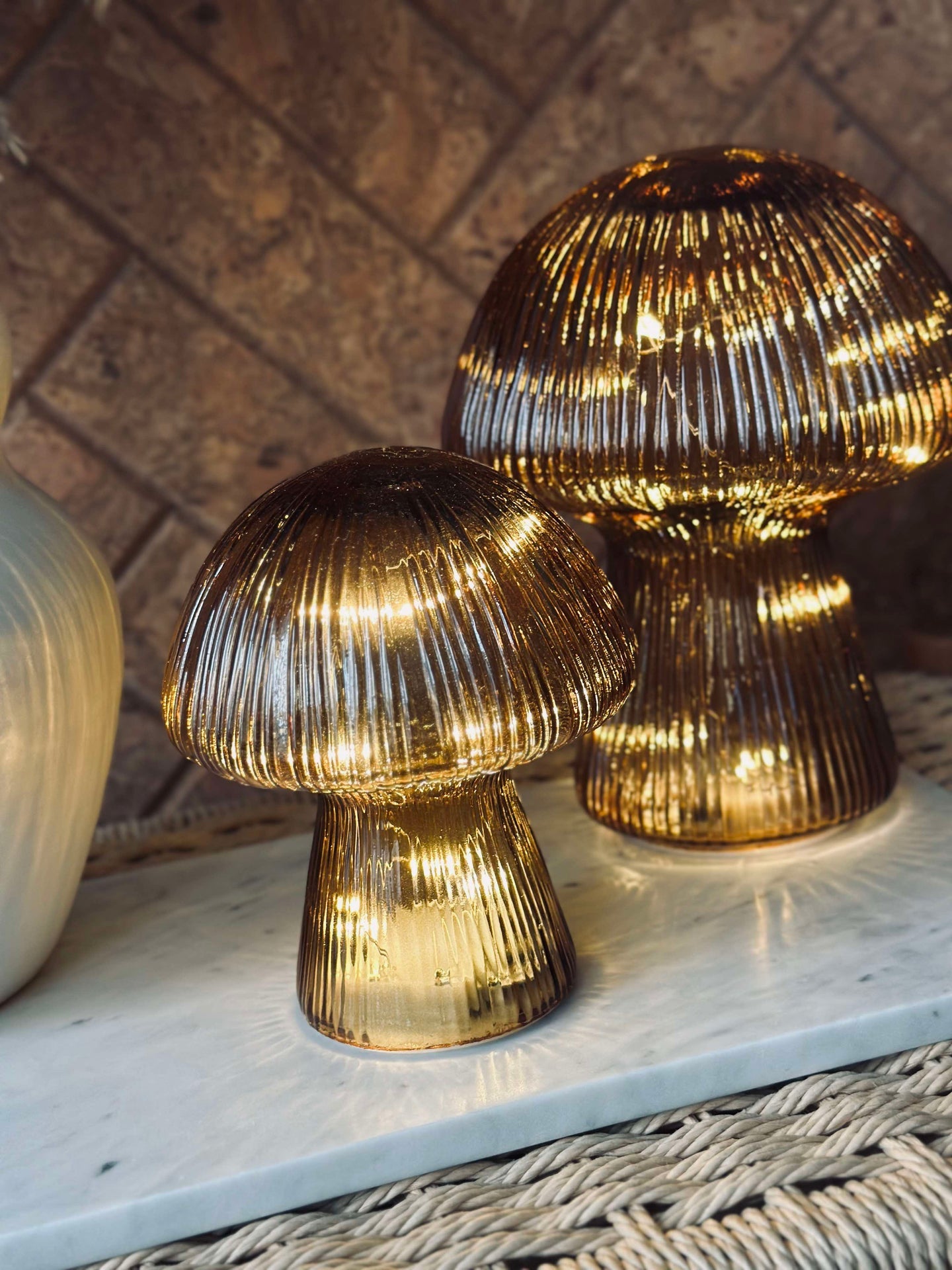 Mushroom med räfflor 15 cm - Gyllene