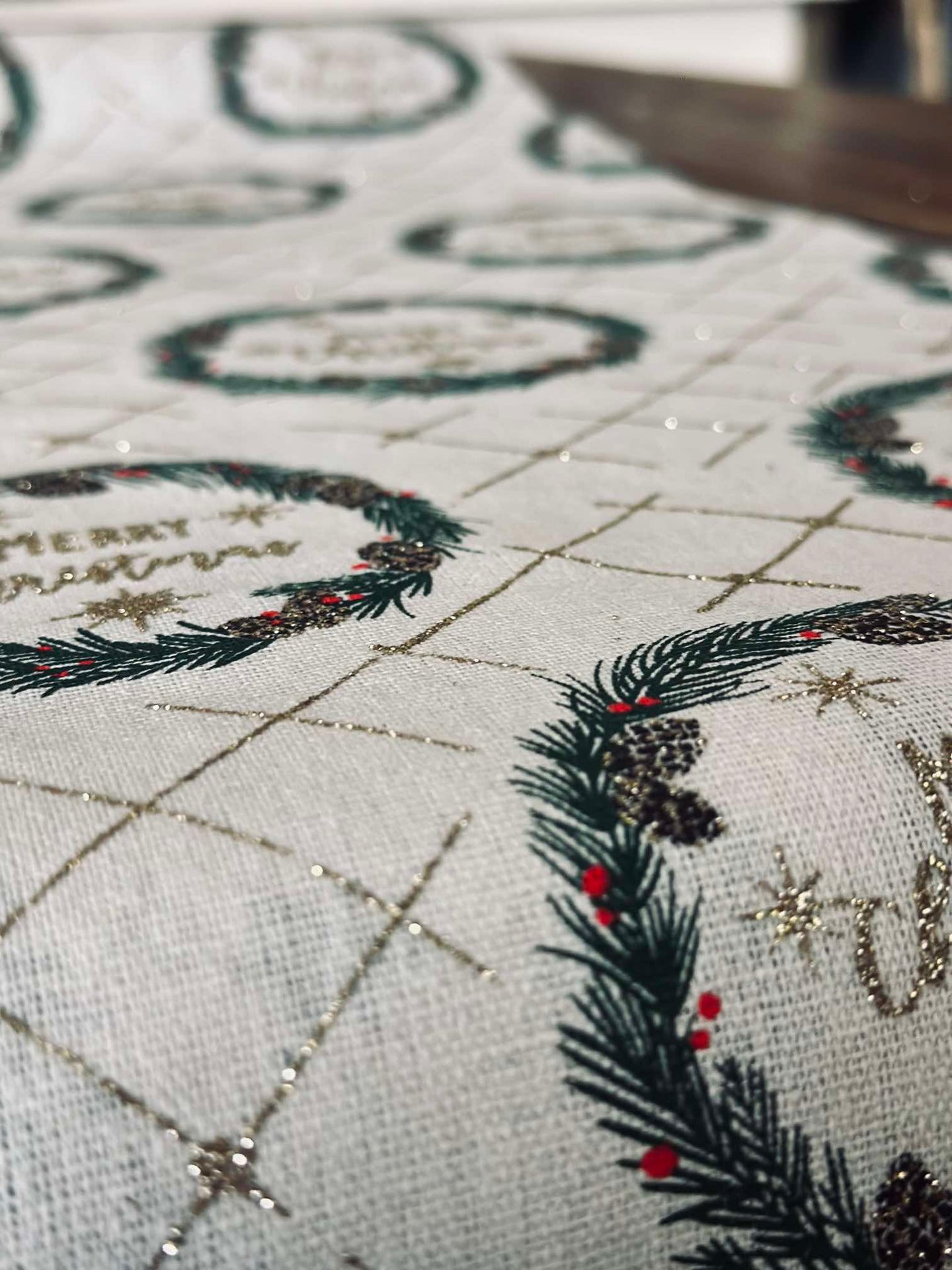 Bordslöpare med julkrans - 2 meter