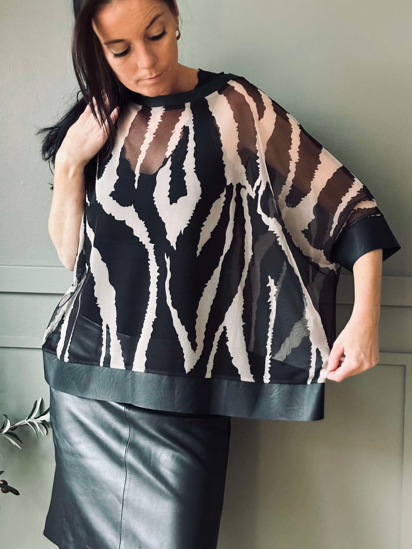 Blus Kendal Zebra
