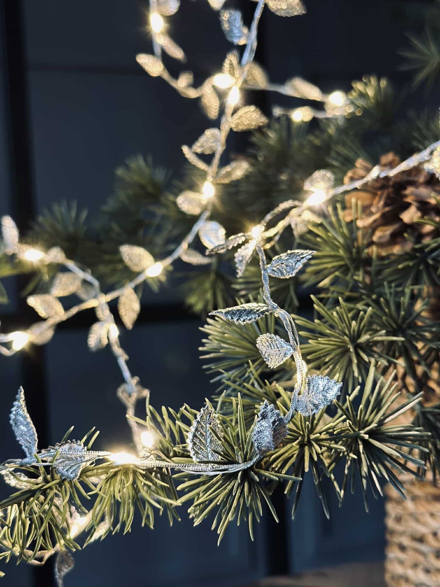 Ljusslinga med blad - Silver
