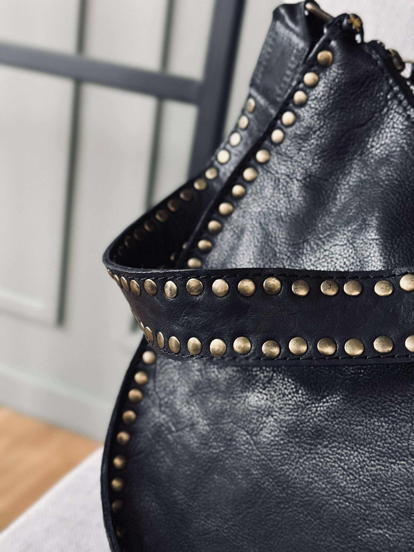 Axelväska Celia Svart