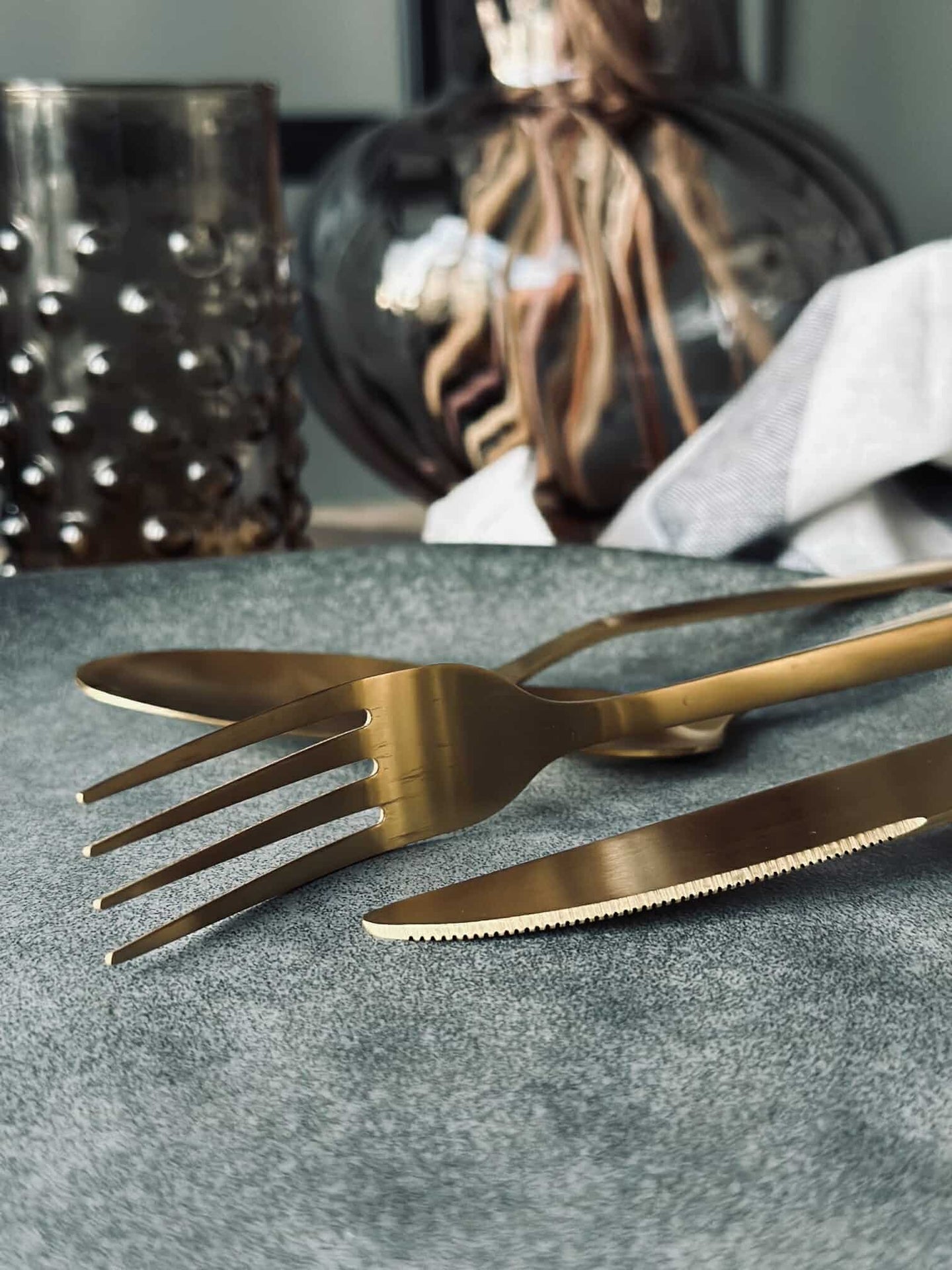 Bestick för 4 personer - Classic Guld