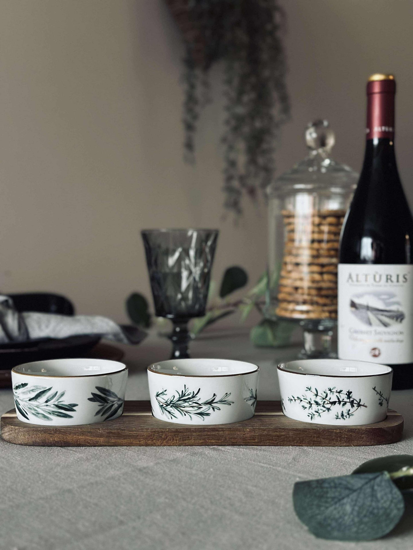 Tapas - 3 skålar och fat