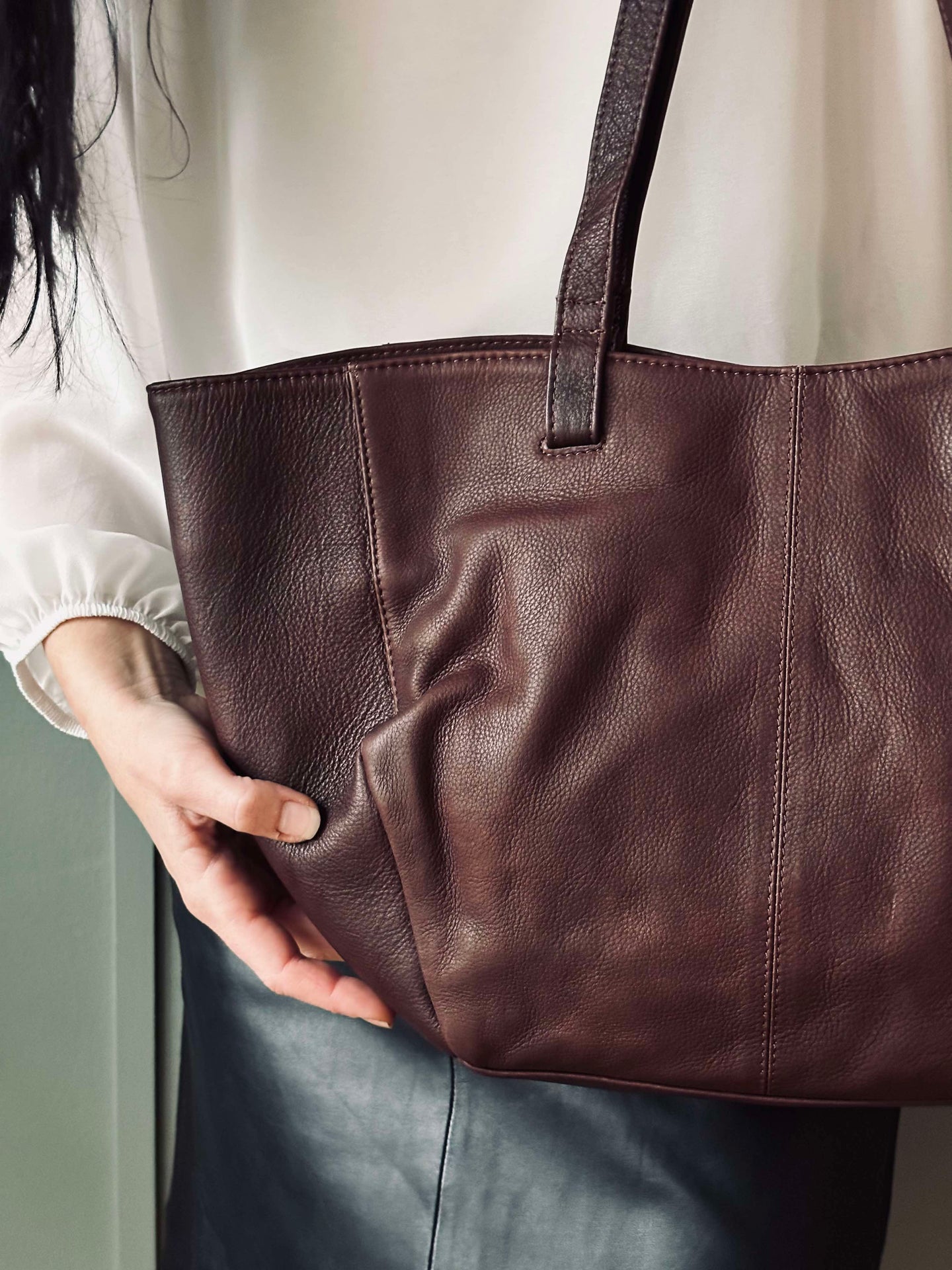 Shopper Aura – Brunt läder