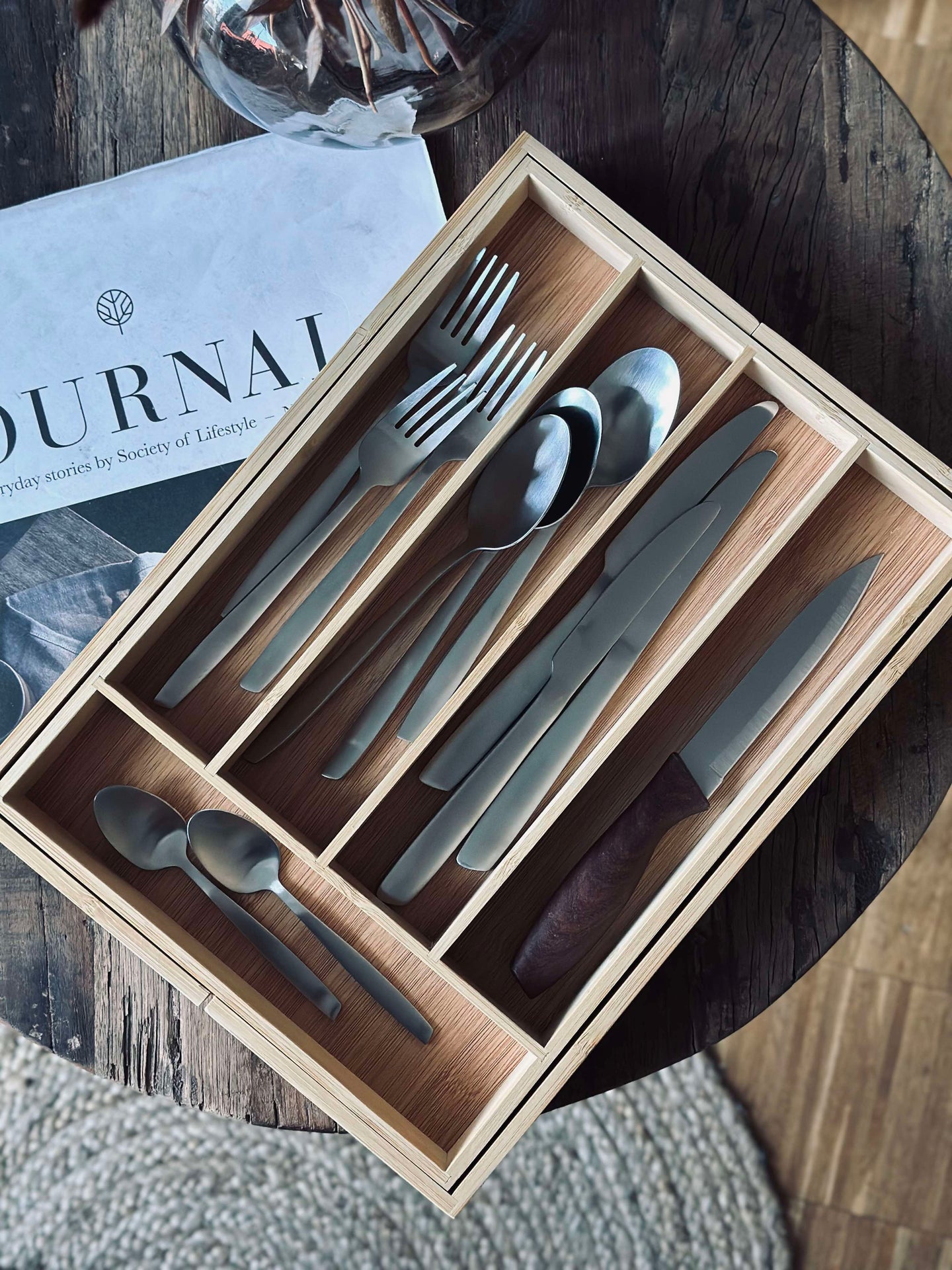 Besticklåda bambu - Justerbar mått