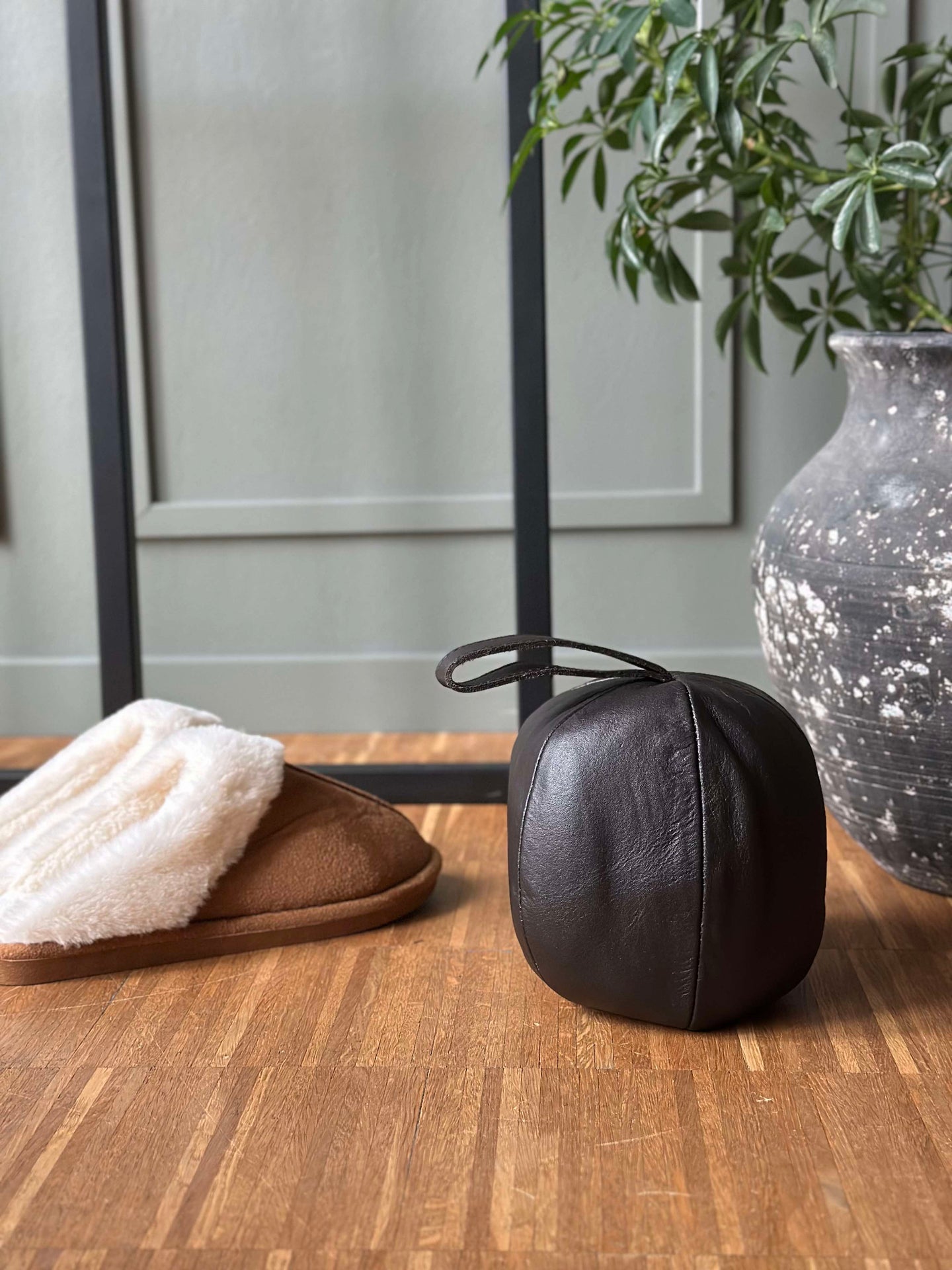 Dörrstoppare läder - Brun