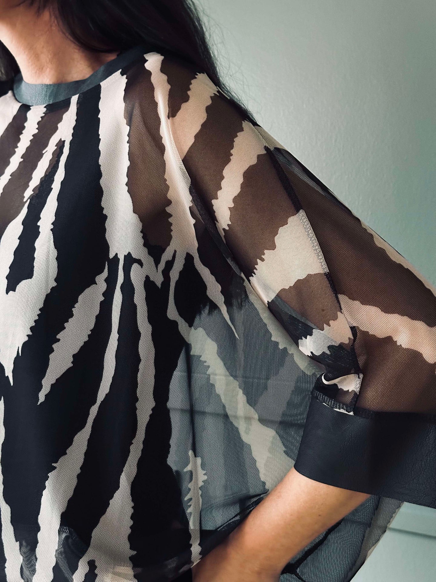 Blus Kendal Zebra
