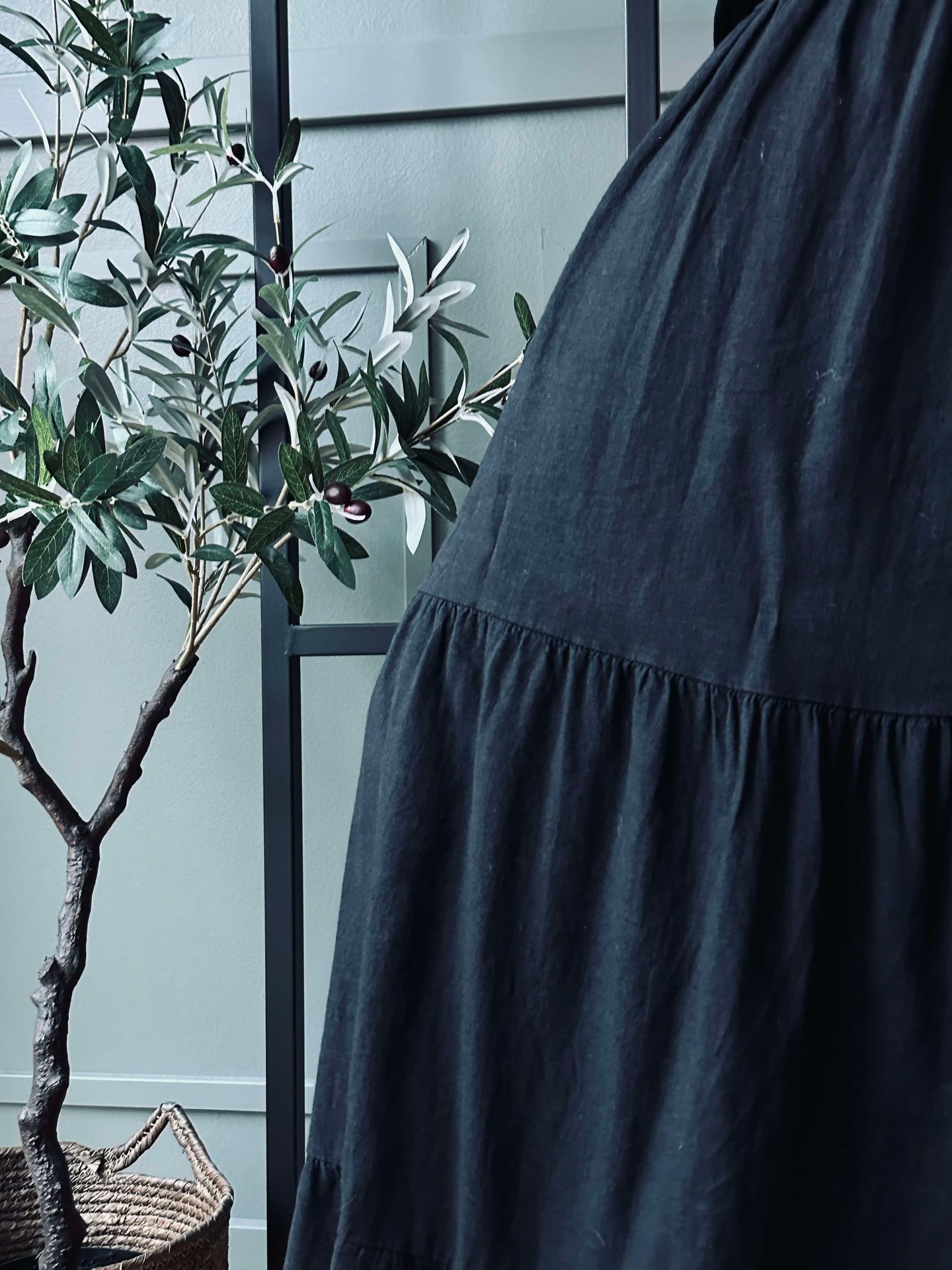 Kjol med smock - Svart