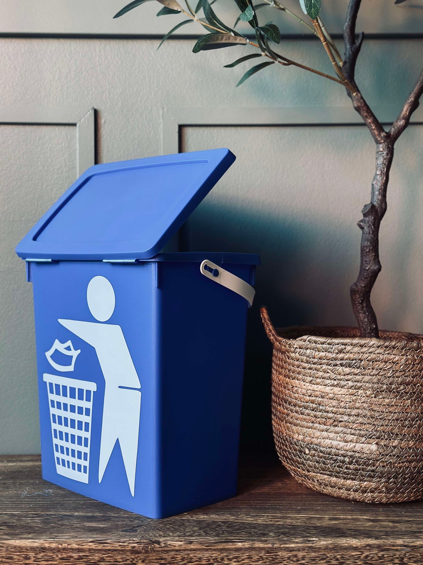 BIO Hink med lock 12 liter - BLÅ