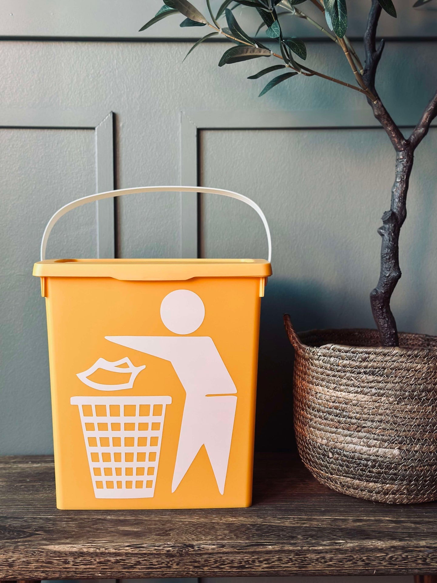 BIO Hink med lock 12 liter - GUL