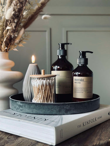 Rund fat / bricka i betonglook - Mellan