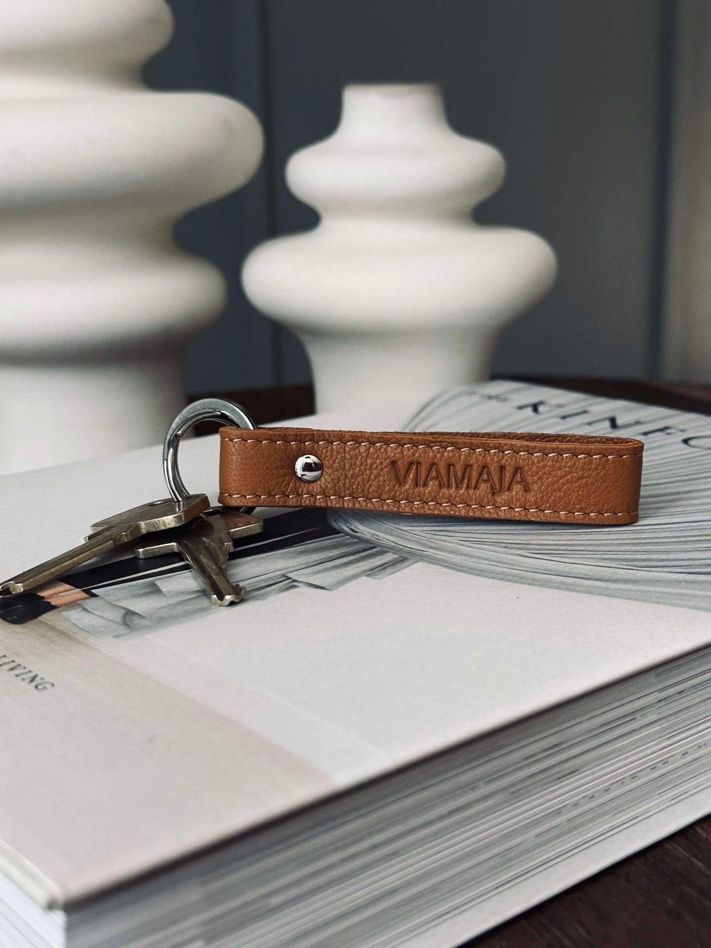 Nyckelring VIAMAJA - Cognac läder