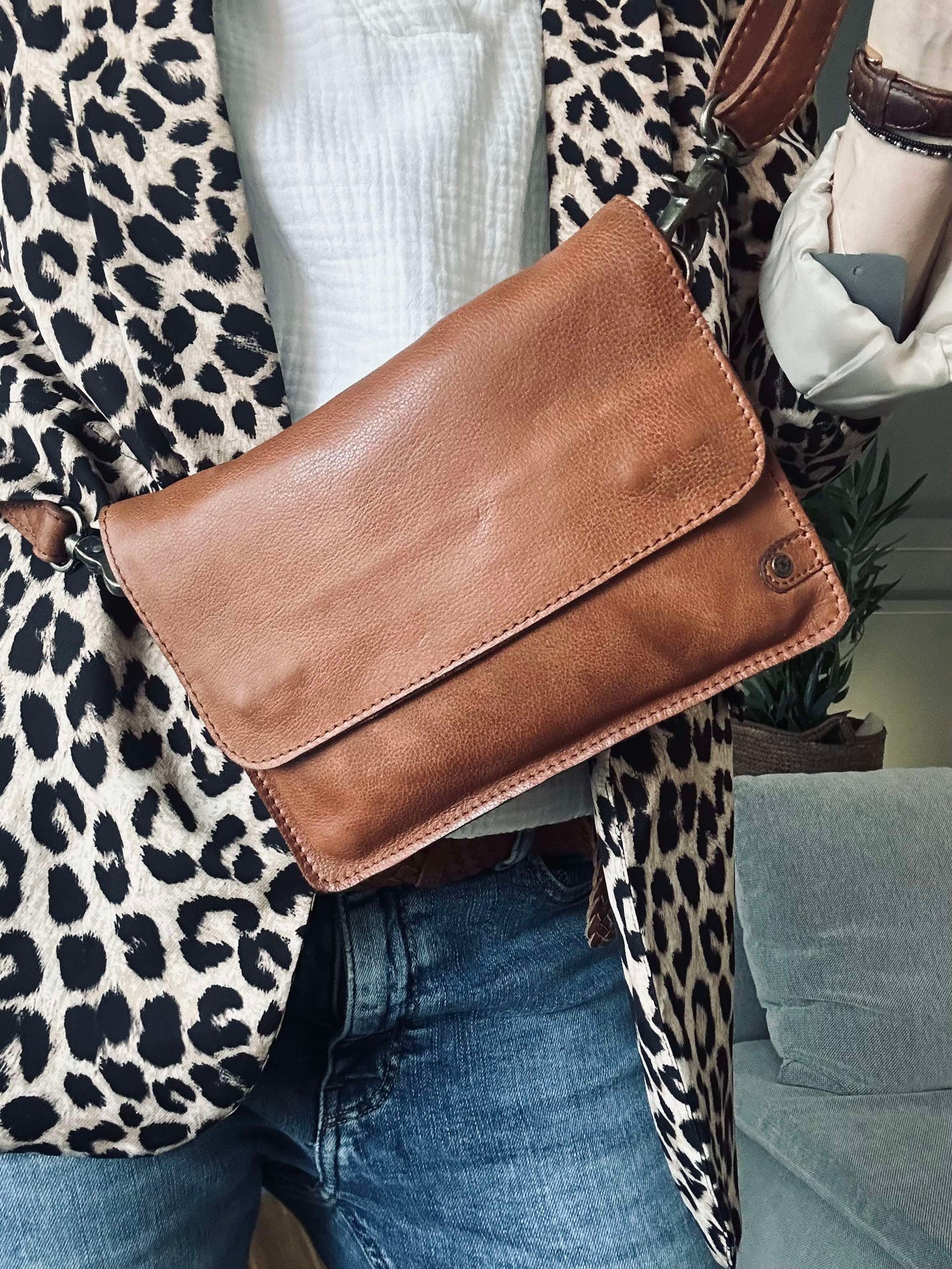 Crossover Hannah Konjak