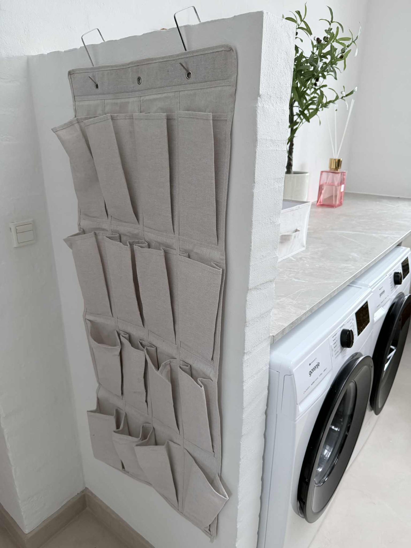 Förvaring BELLA med 16 fack