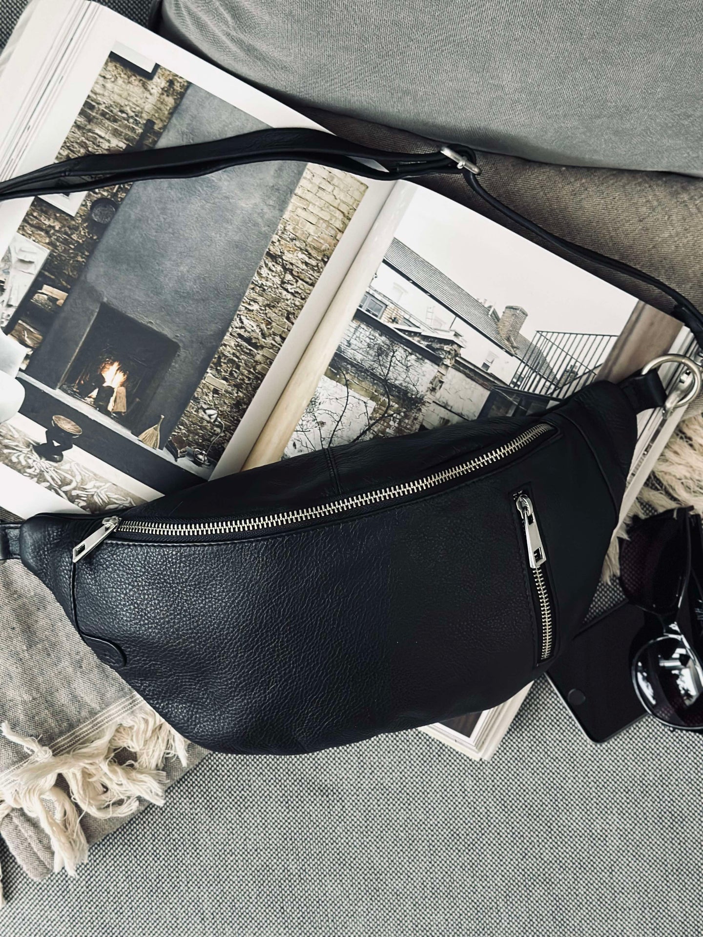 Bumbag Norma silver