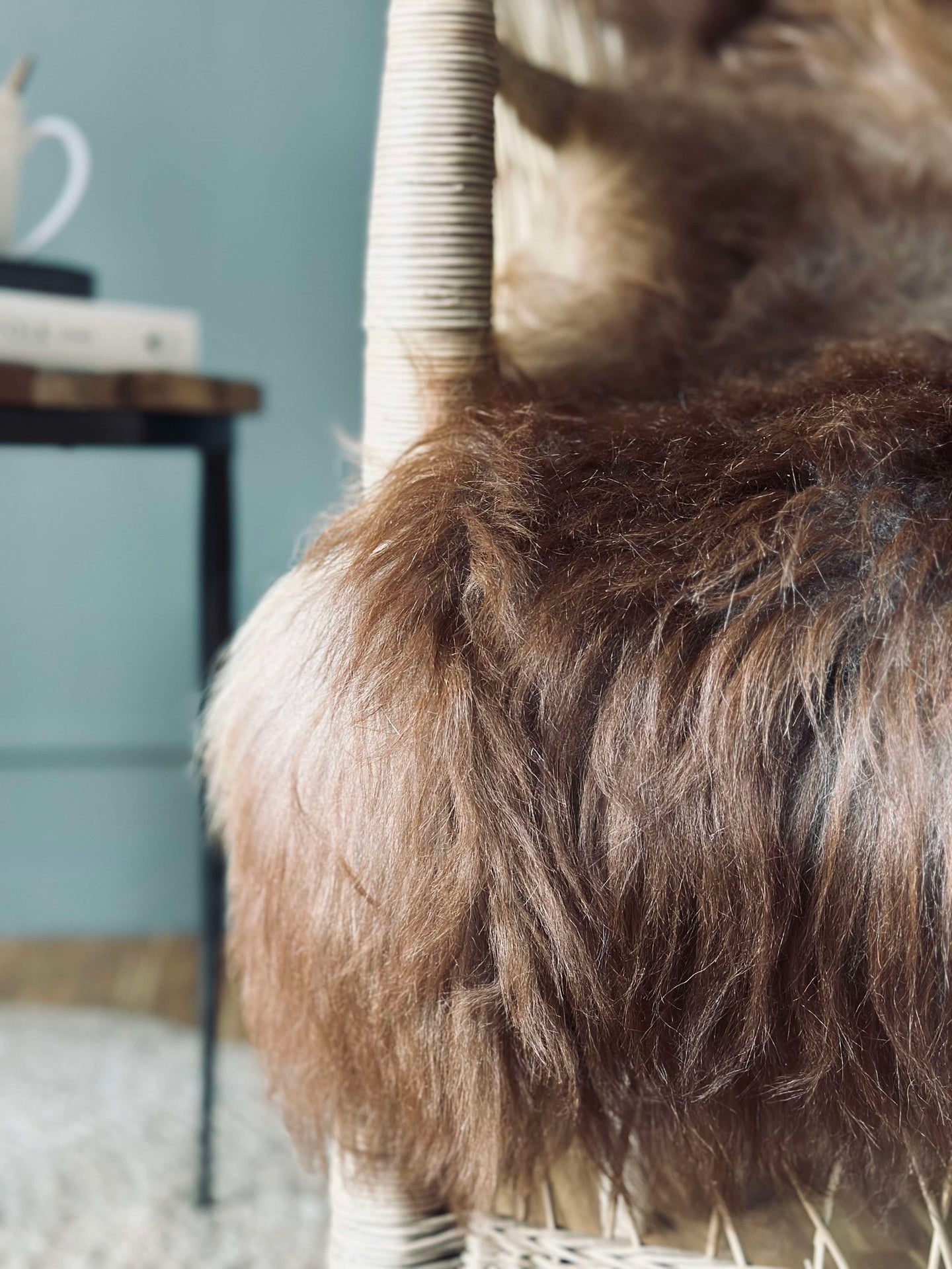 Isländskt lammskinn – Natur skinn Nougat nyanser