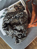 Halsduk Leopard med gulddetalj - Beige