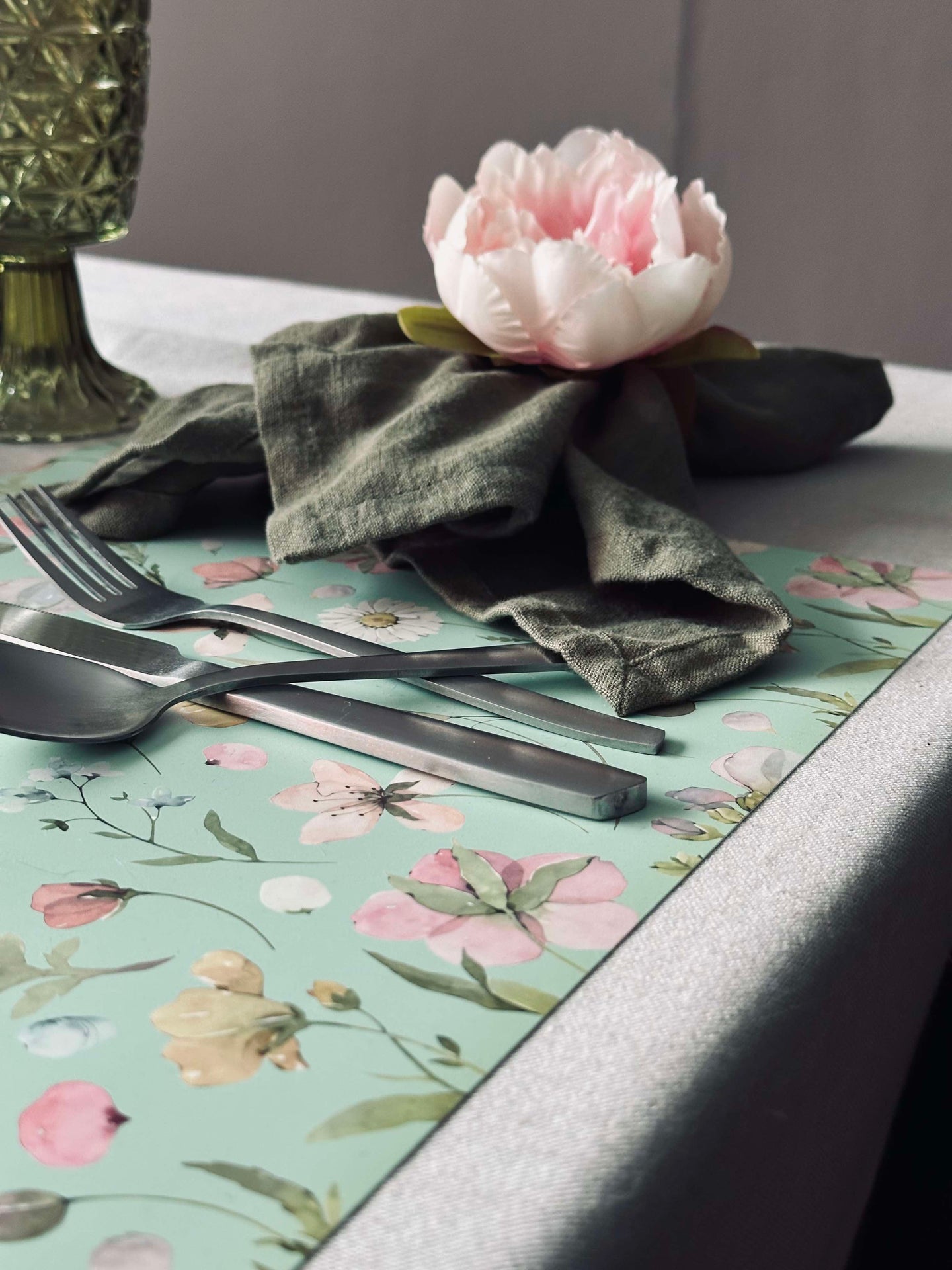 Bordstablett Flora - Dusty green