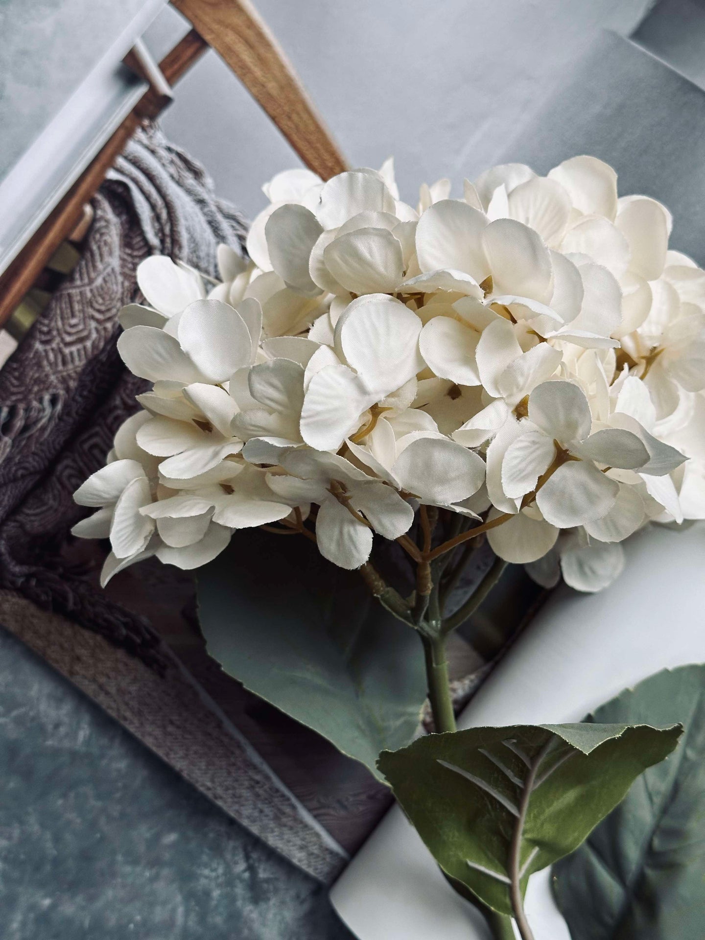 Blomma siden Hortensia Vit