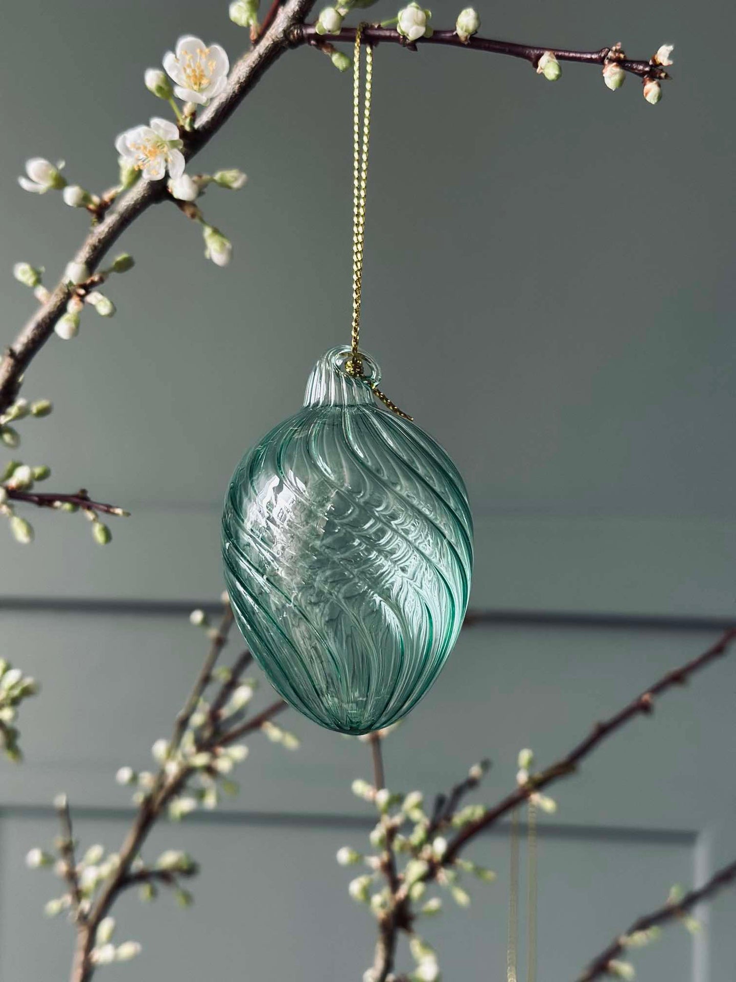 Hängande ägg i glas med ränder - 3 st. Grön