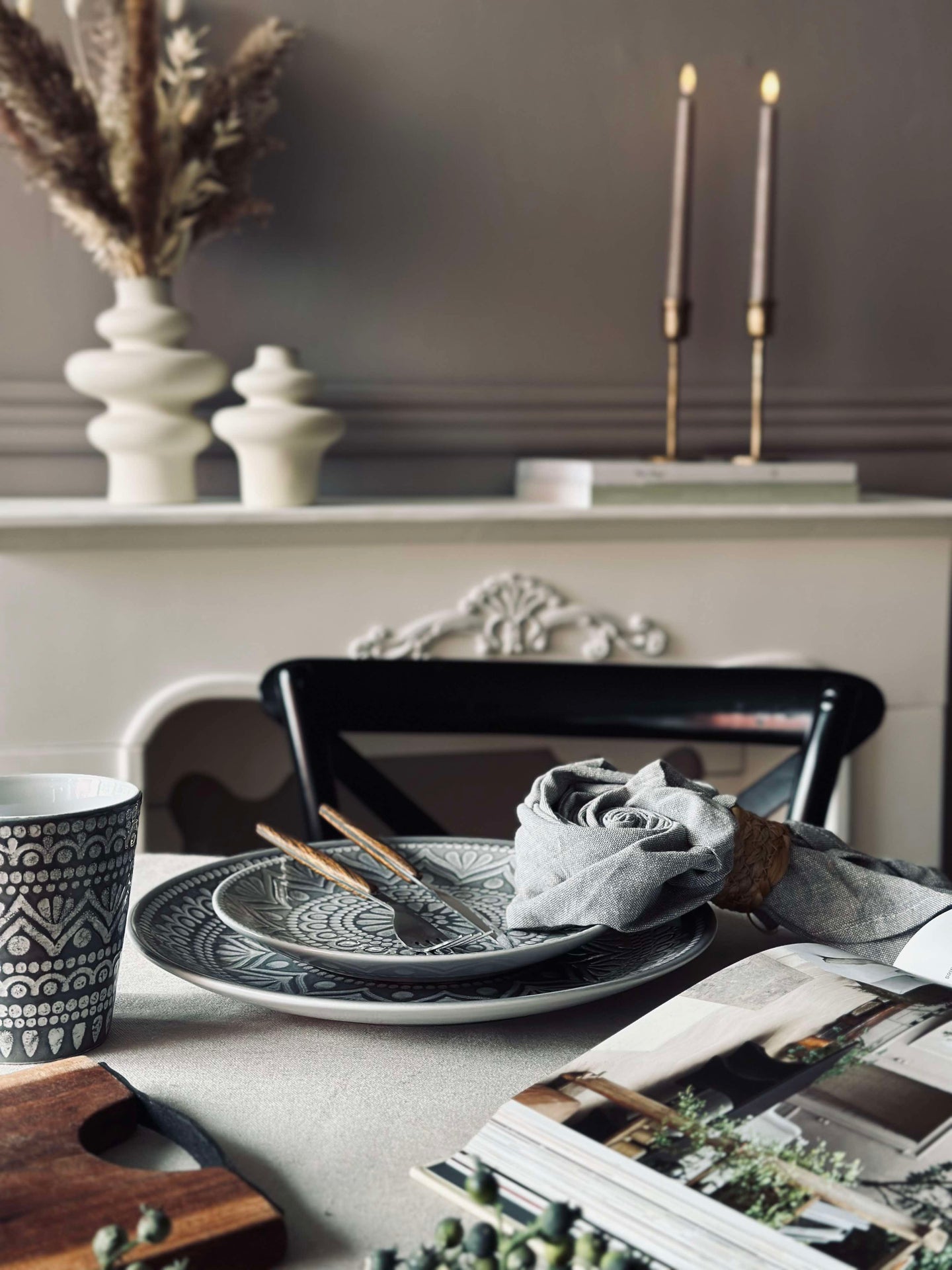 Tallrik India Stengods 27cm - Grå