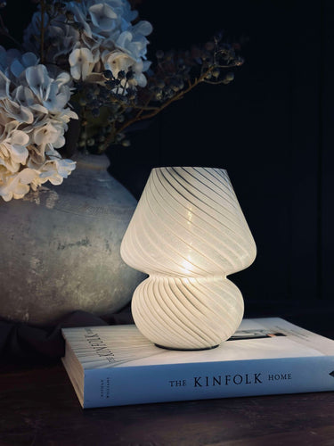 Medium Svamp - Grå munblåst glas