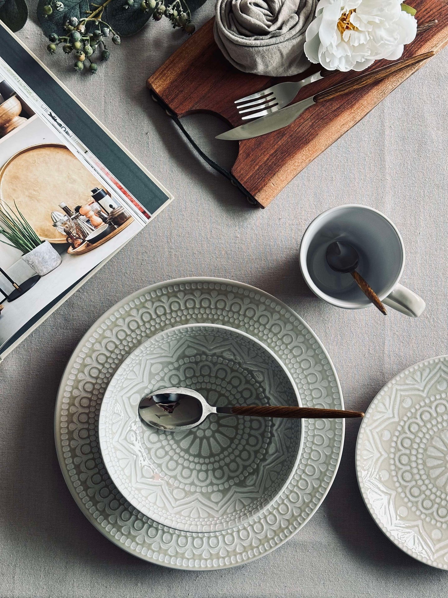 Tallrik India Stengods 27cm - Beige