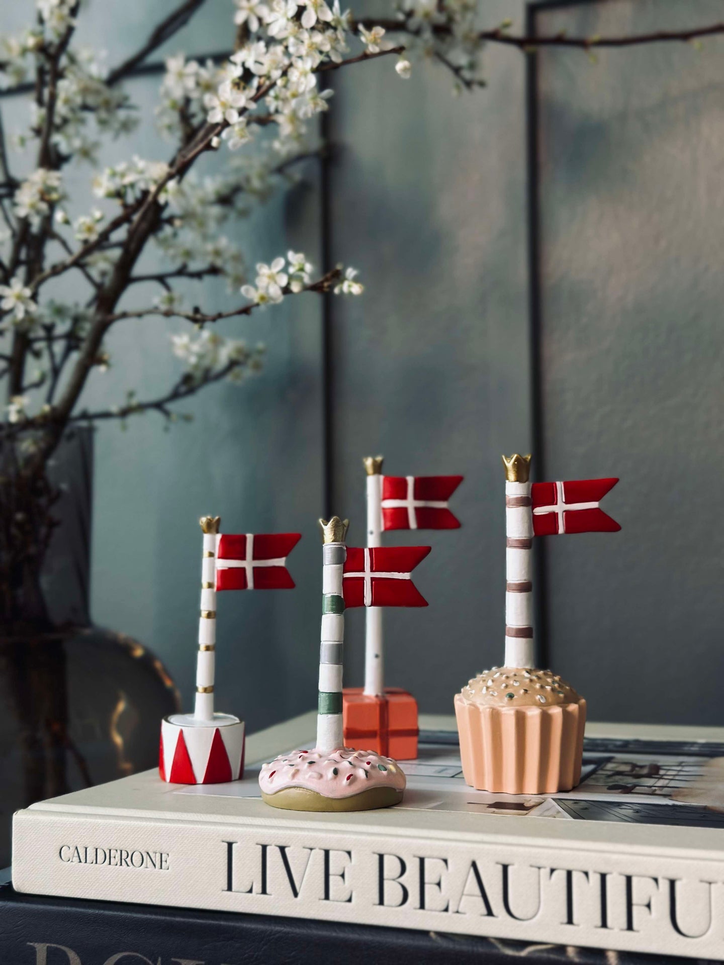 Flaggor till födelsedag - 2 st.