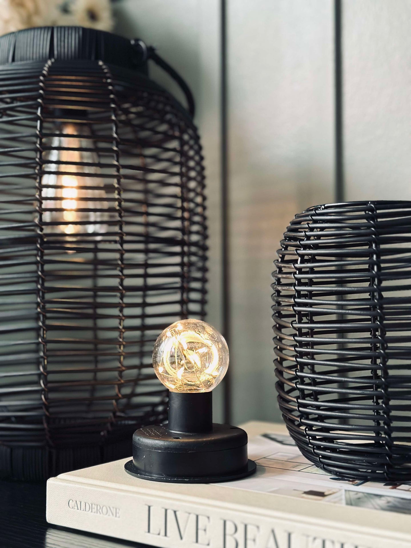 Lykta Molly svart på spjut - Solenergi