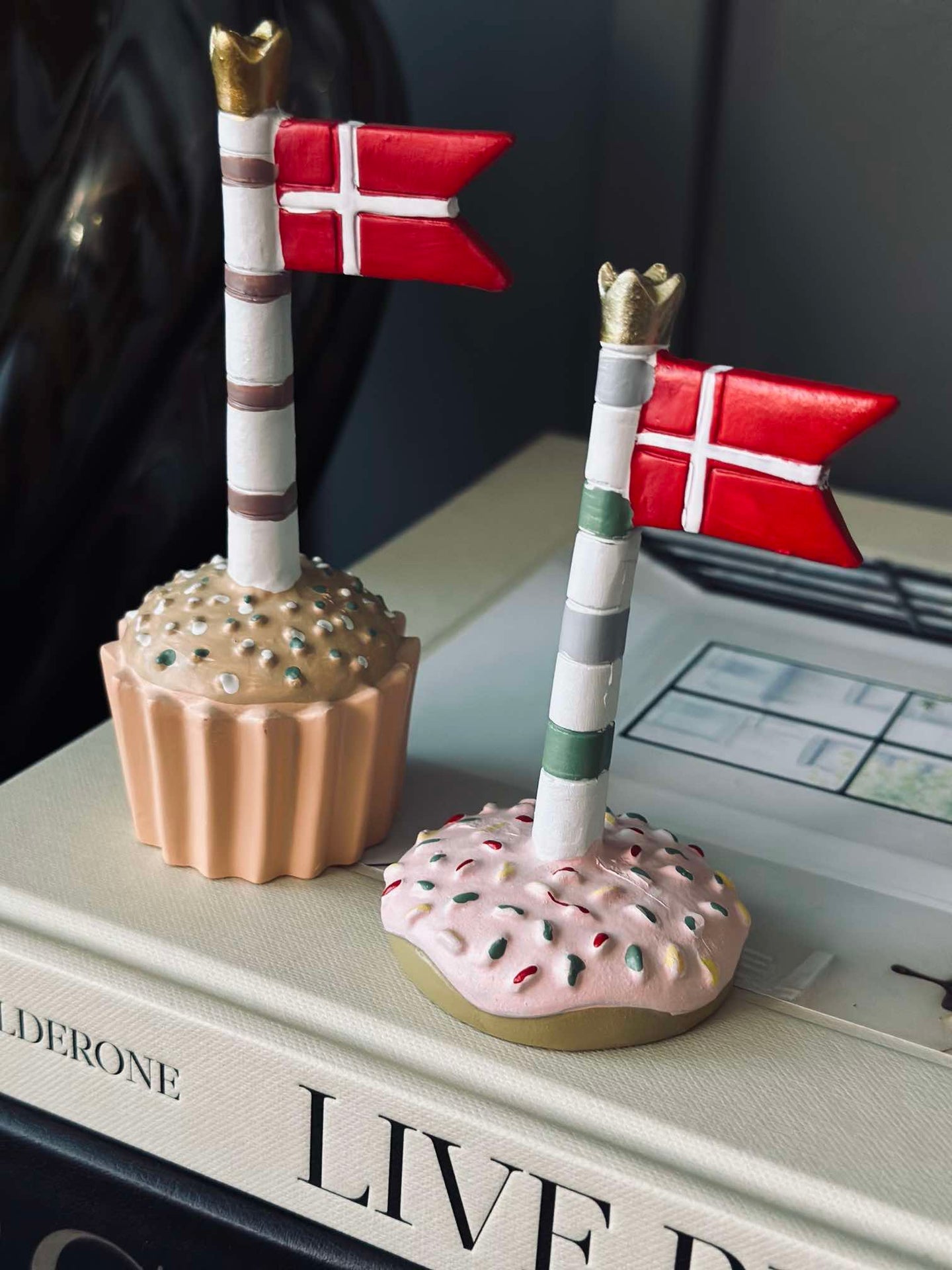 Flaggor till födelsedag - 2 st.