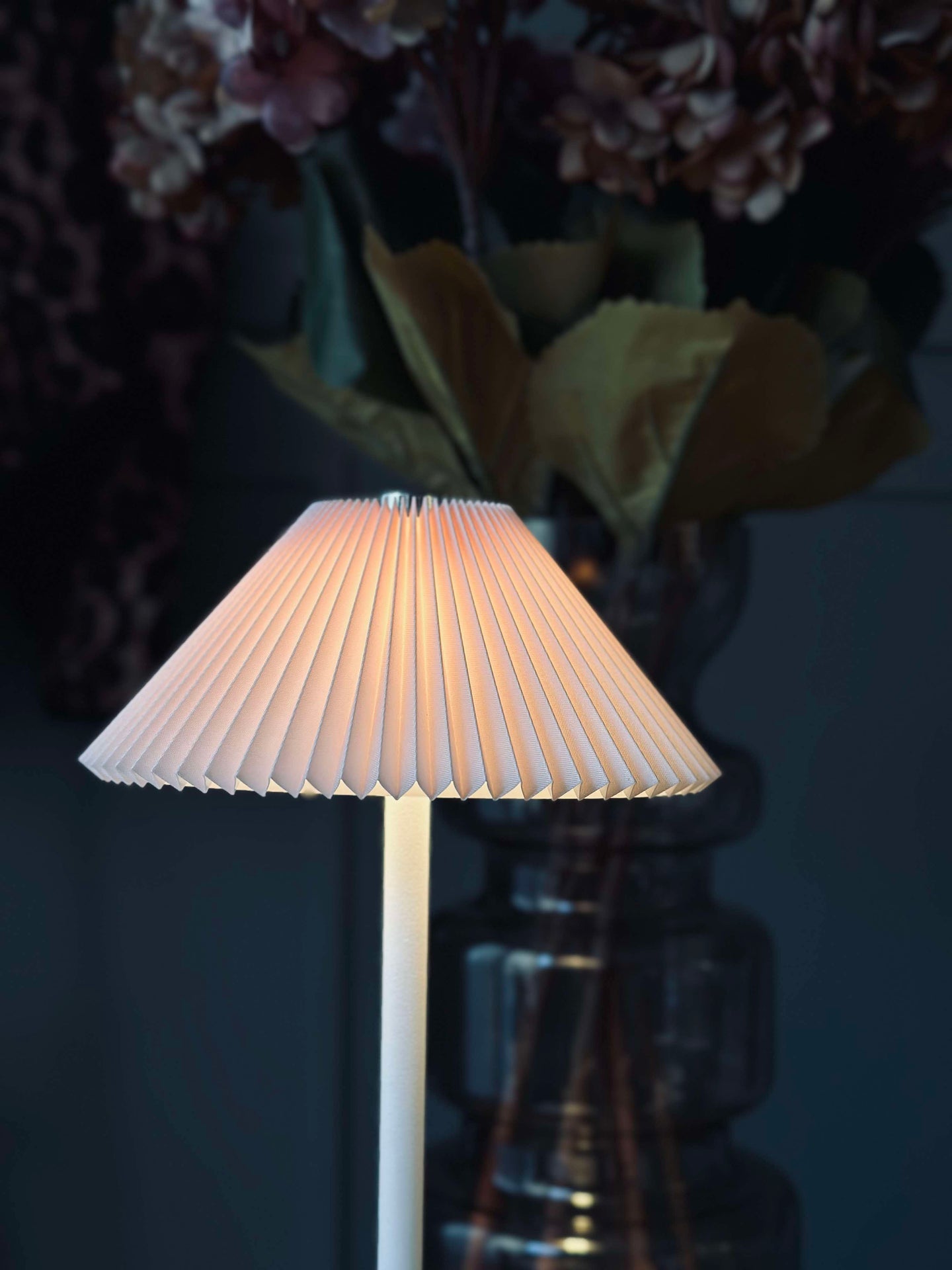 Touch Plisserad Bordslampa - Rosa