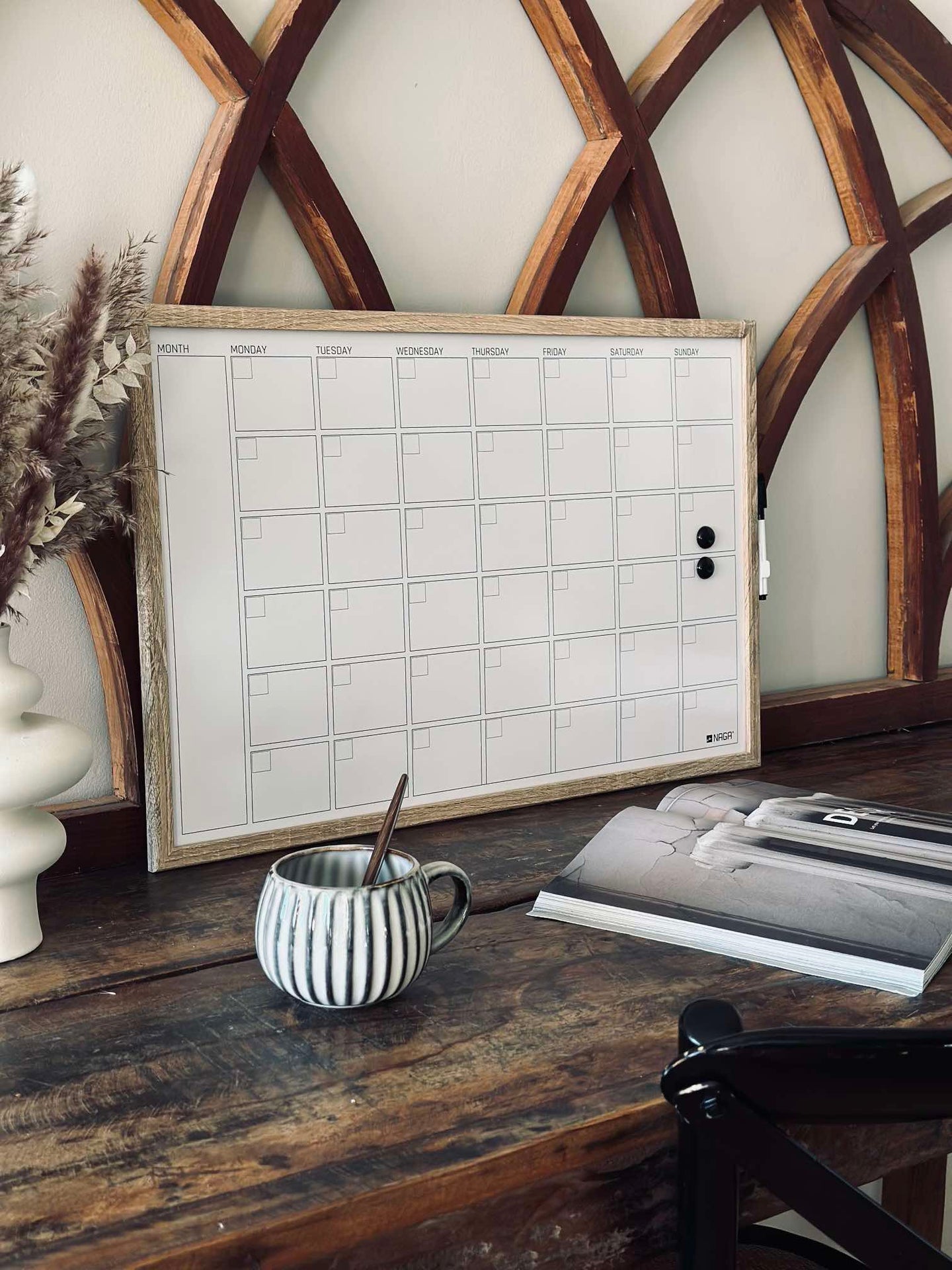 Whiteboard - Månadstavla