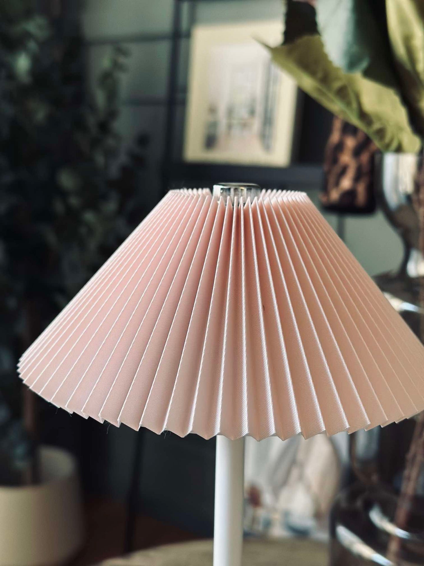 Touch Plisserad Bordslampa - Rosa