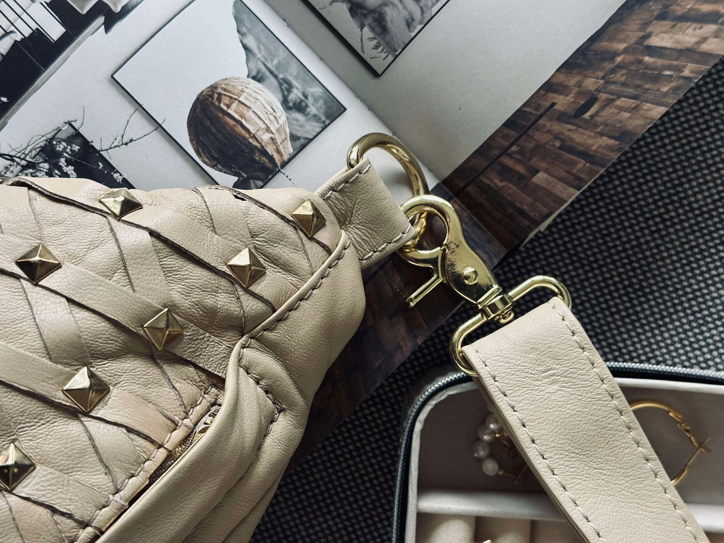 Midjeväska Vanilj guld