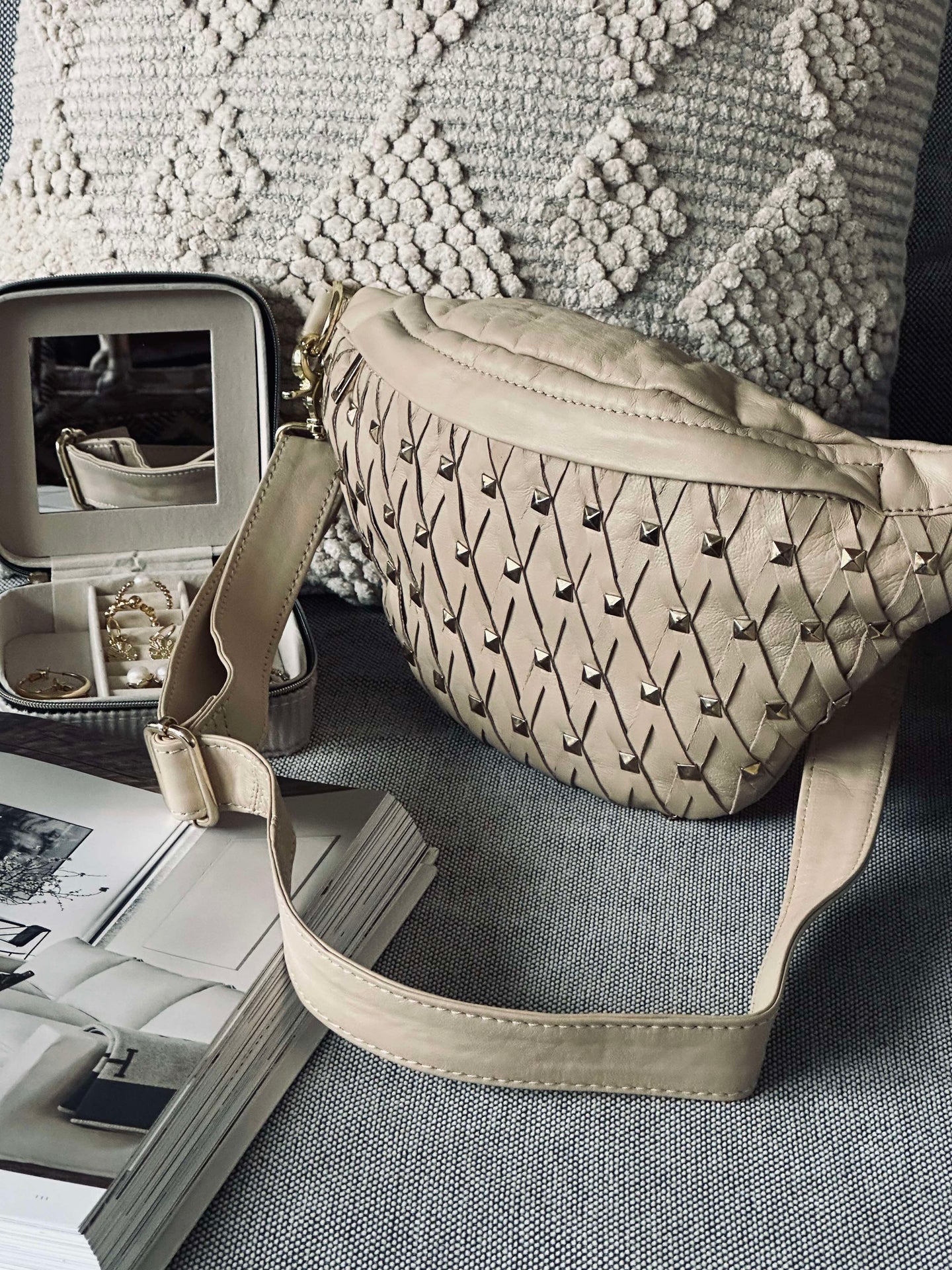 Midjeväska Vanilj guld